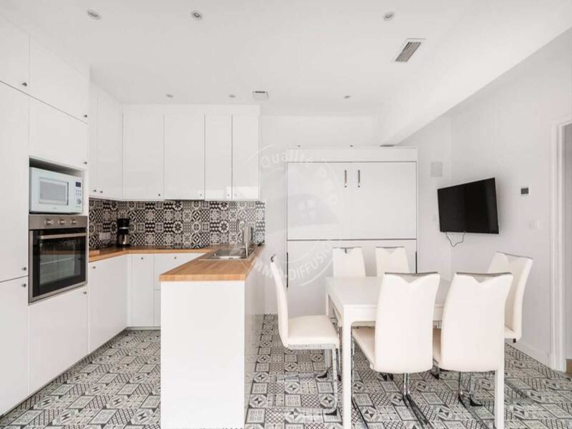 Gerenoveerd appartement met groot terras op 200m van het strand in Le Grau du Roi - foto 16