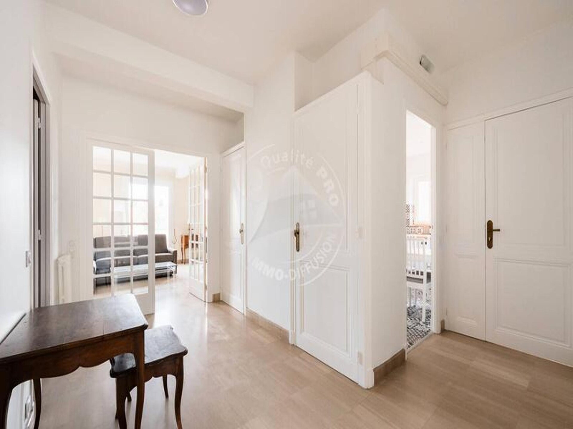 Licht appartement op 1e etage met balkon en zicht op de gracht, 20m van strand - foto 12