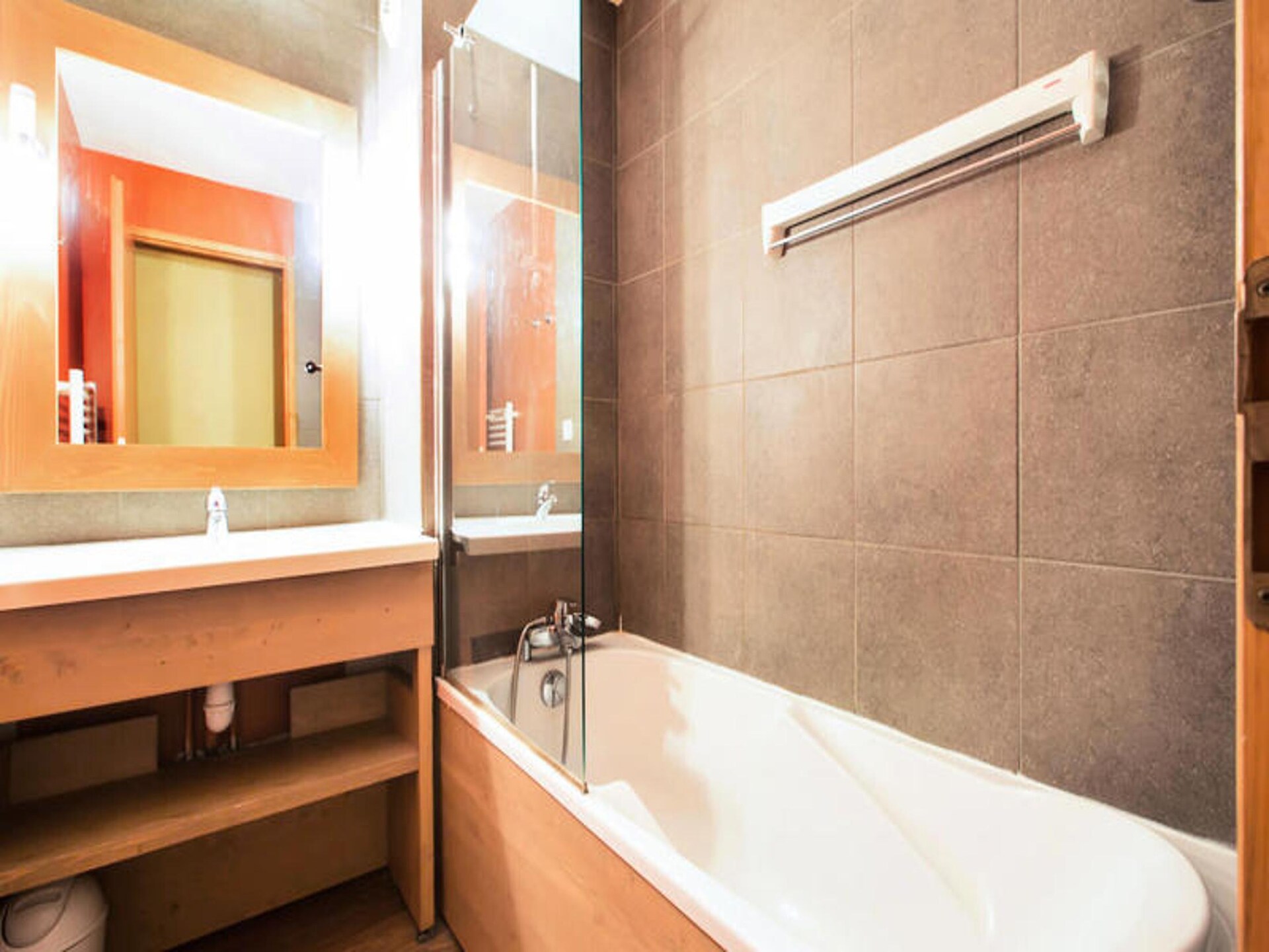 Ruim 7-persoons appartement in het hart van Alpe d'Huez - foto 21
