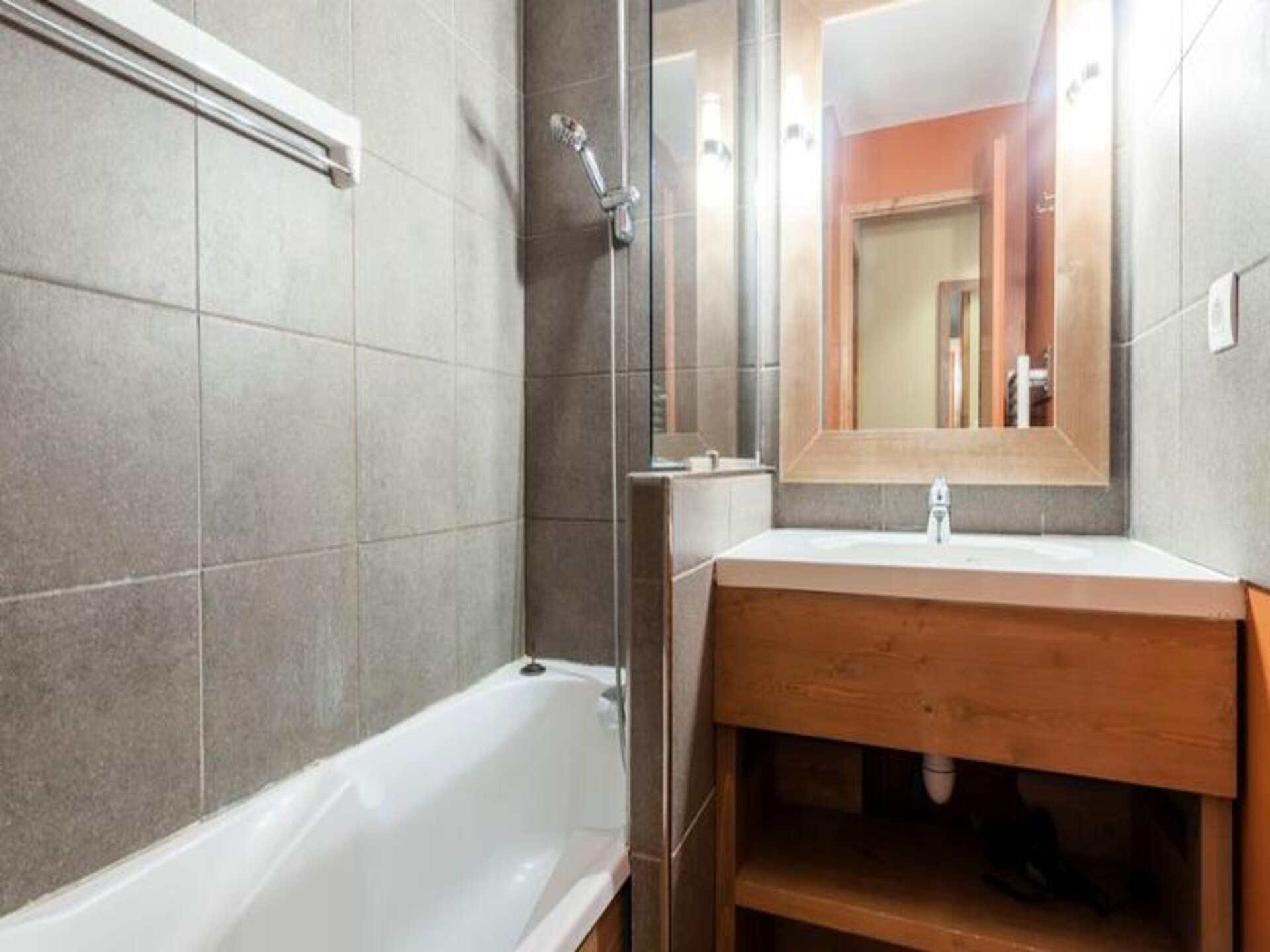 Ruim appartement voor 8 in het hart van Alpe d'Huez, vlakbij de piste - foto 23