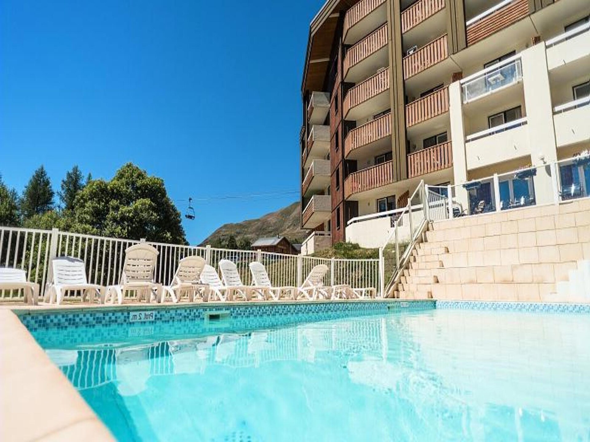 Zonnig appartement op 100m van de piste in Alpe d'Huez met balkon - foto 16