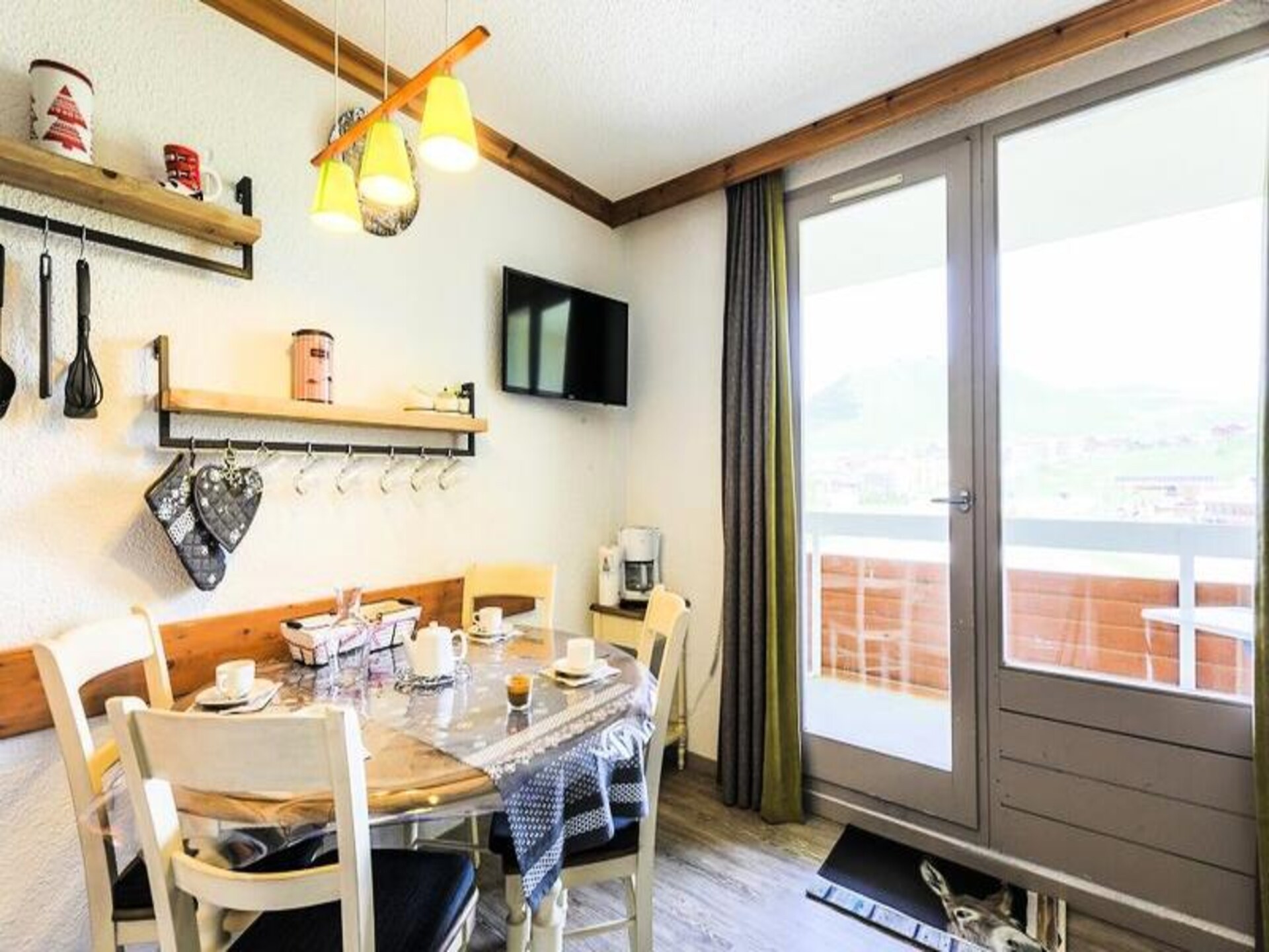 Knus appartement in Alpe d'Huez met balkon en uitzicht op de bergen - foto 13