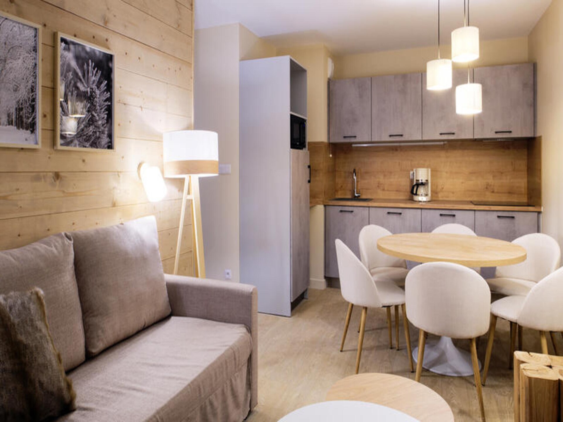 Ruim 10-persoons appartement aan de piste in Alpe d'Huez met zwembad - foto 17