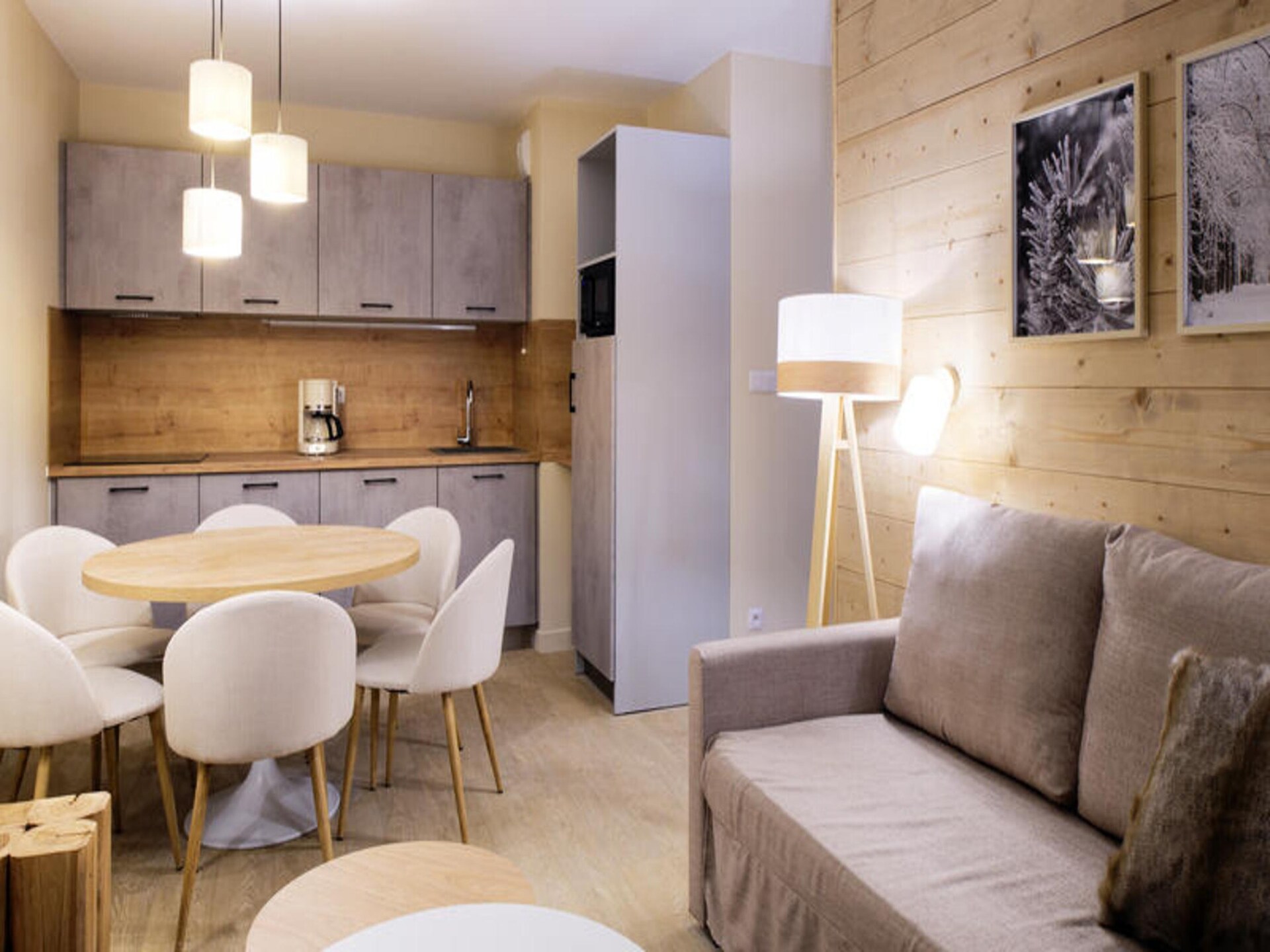 Ruim 10-persoons appartement aan de piste in Alpe d'Huez met zwembad - foto 3