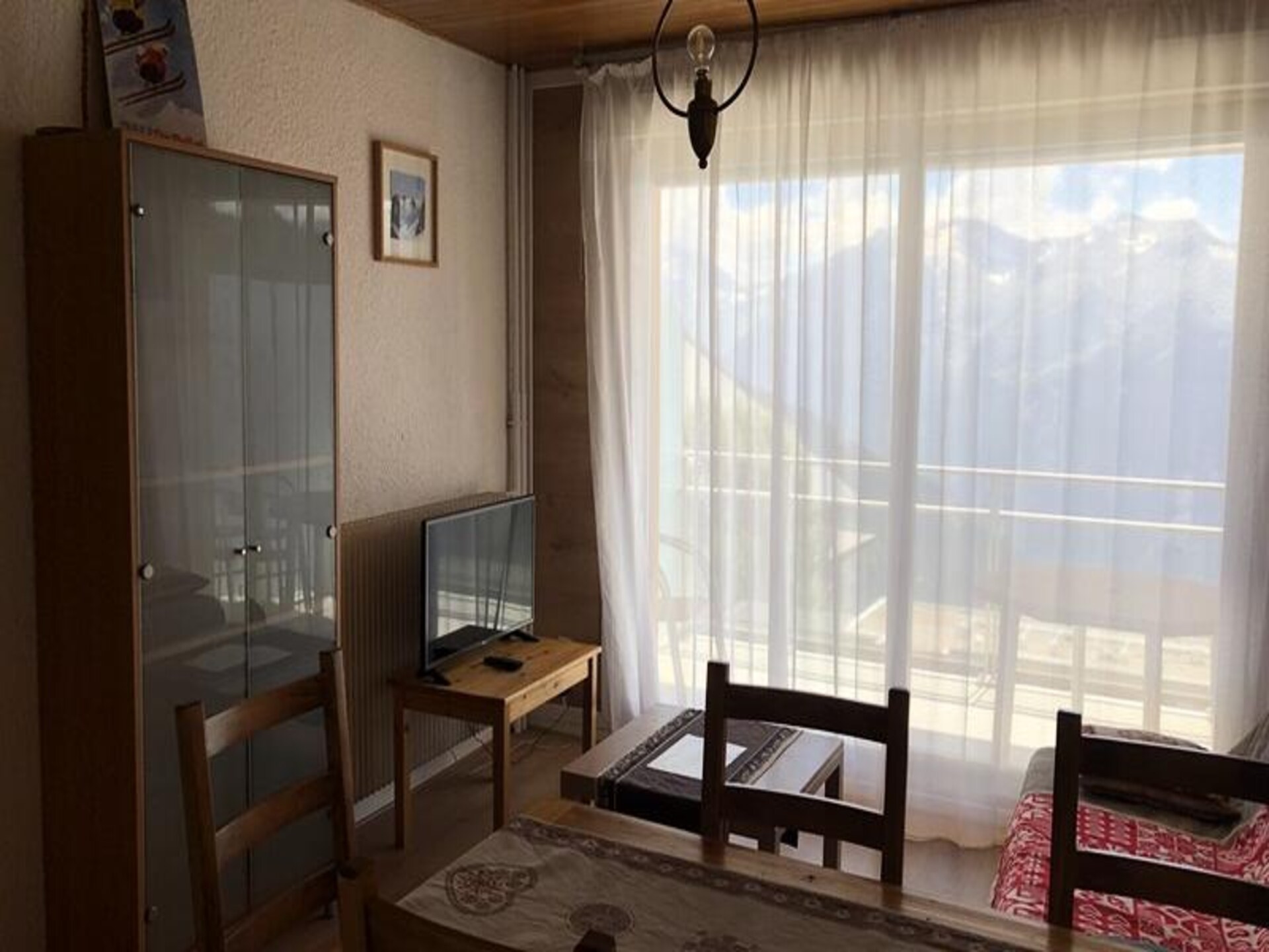 Knusse studio op de piste in Huez – 4 persoons appartement met balkon - foto 1