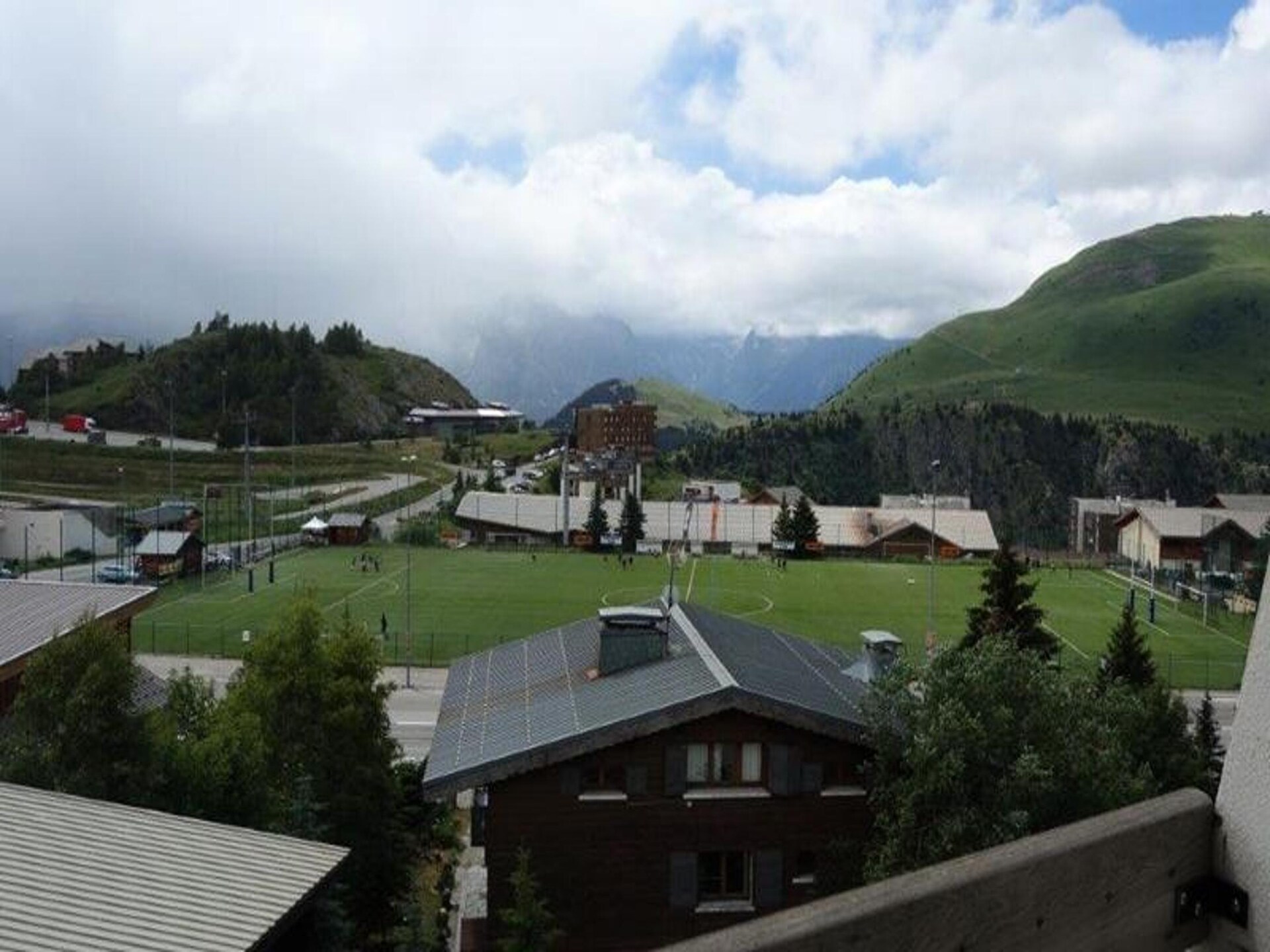 Knusse studio op de vierde verdieping, direct aan de piste in Huez - foto 18
