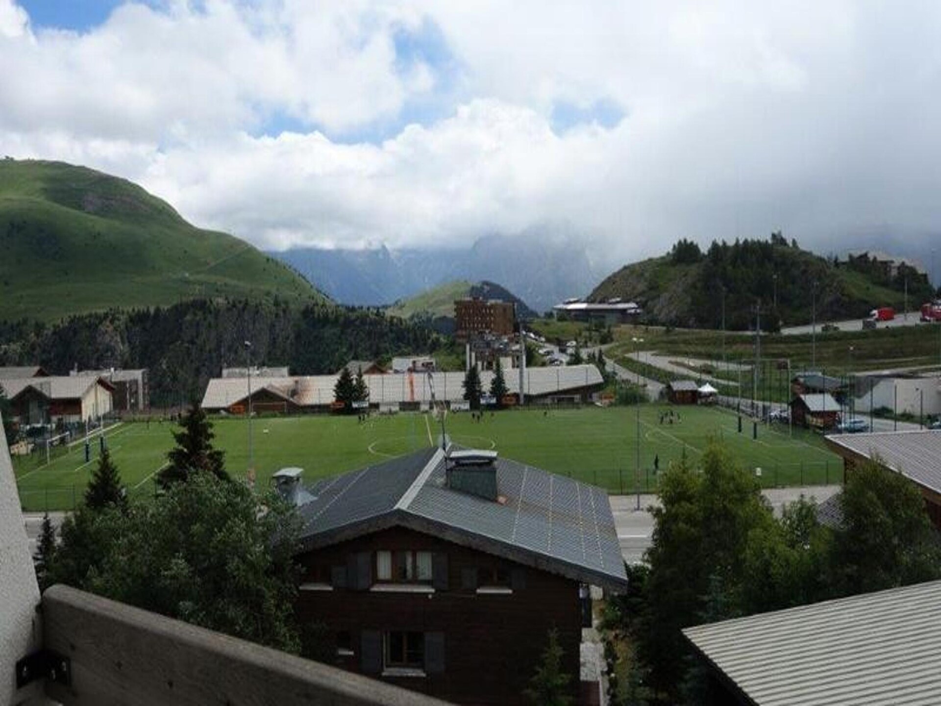 Knusse studio op de vierde verdieping, direct aan de piste in Huez - foto 19