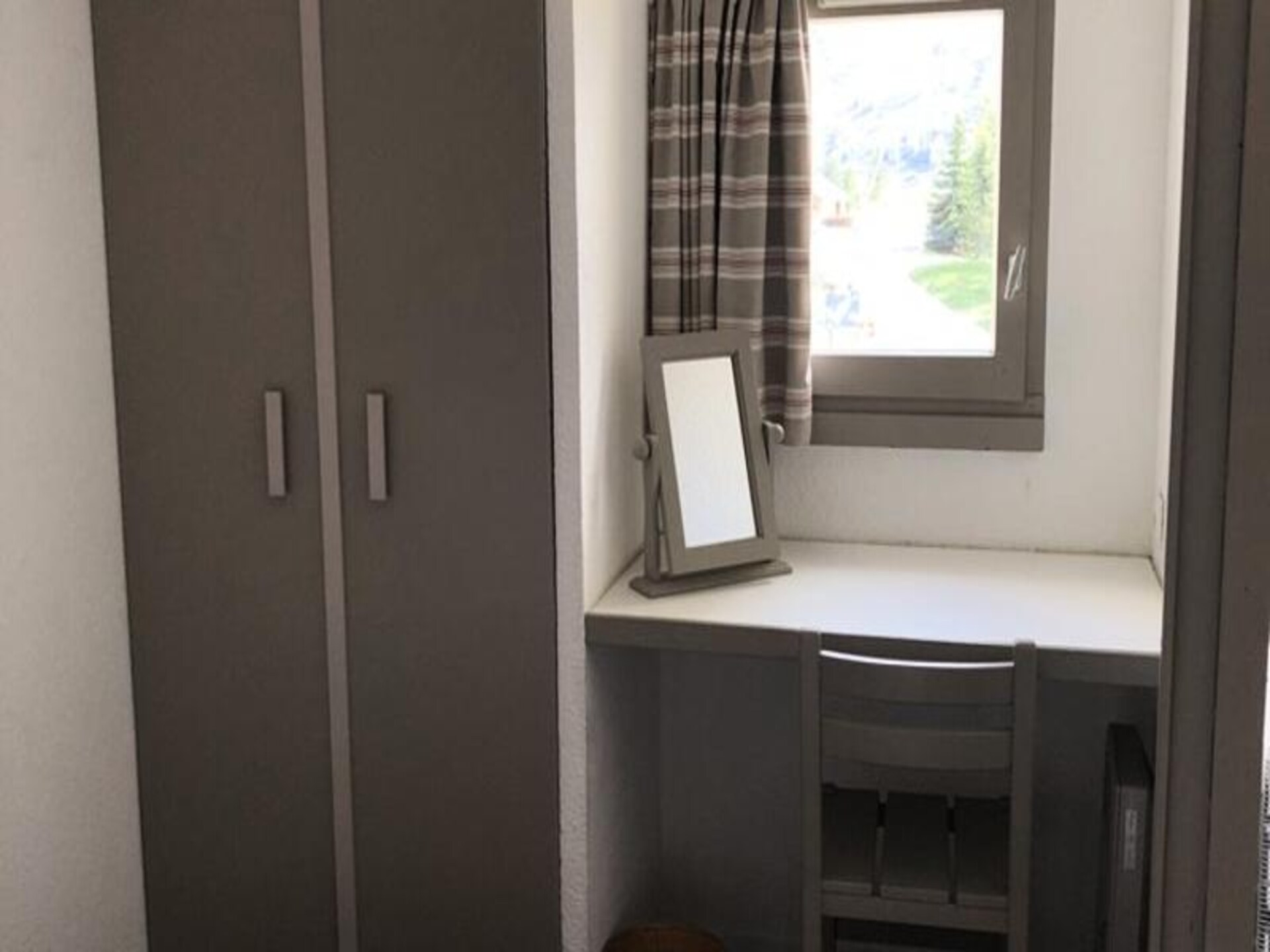 Appartement aan de piste in Huez met zuidbalkon en skiberging - foto 12