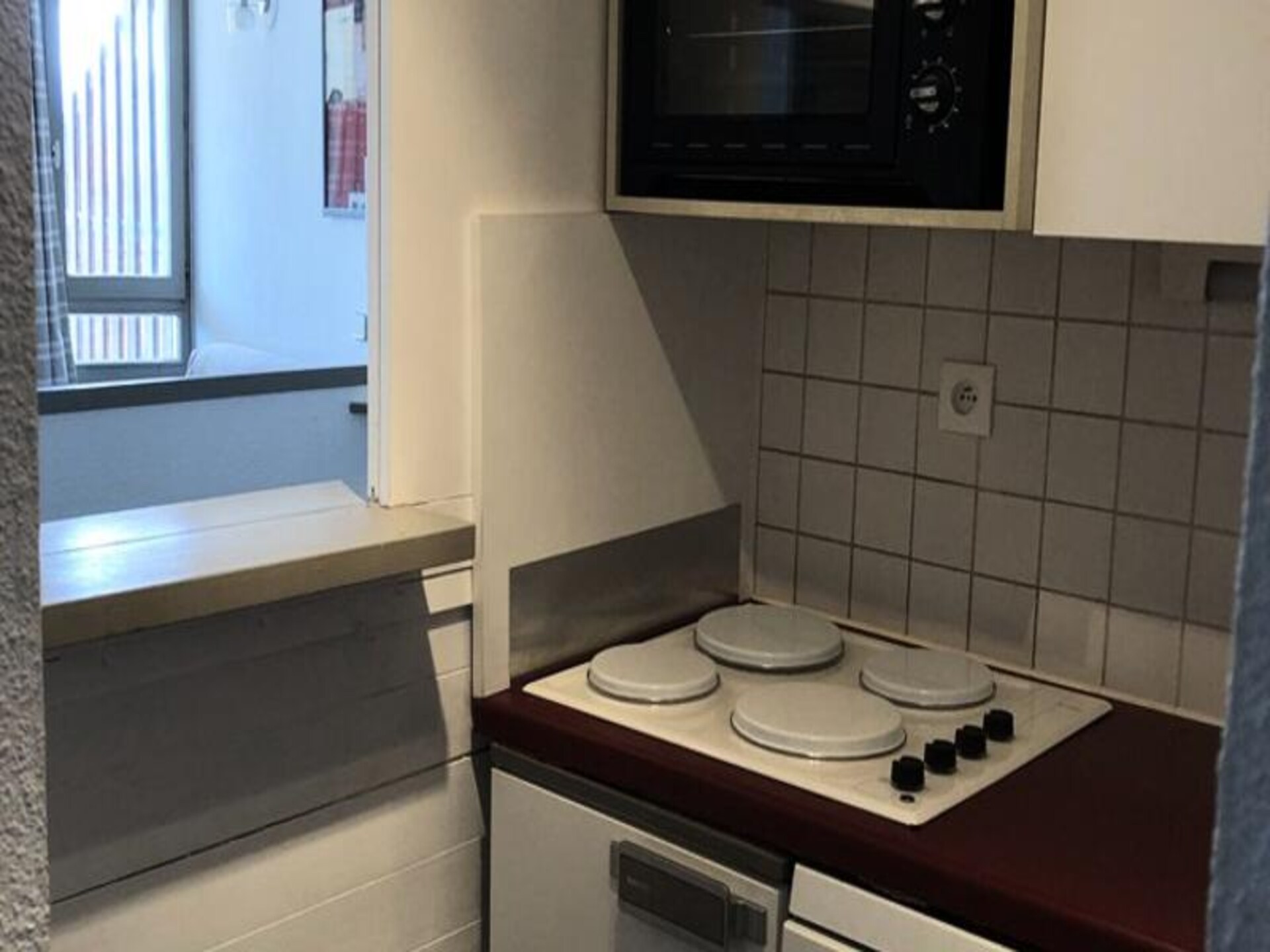 Appartement aan de piste in Huez met zuidbalkon en skiberging - foto 14