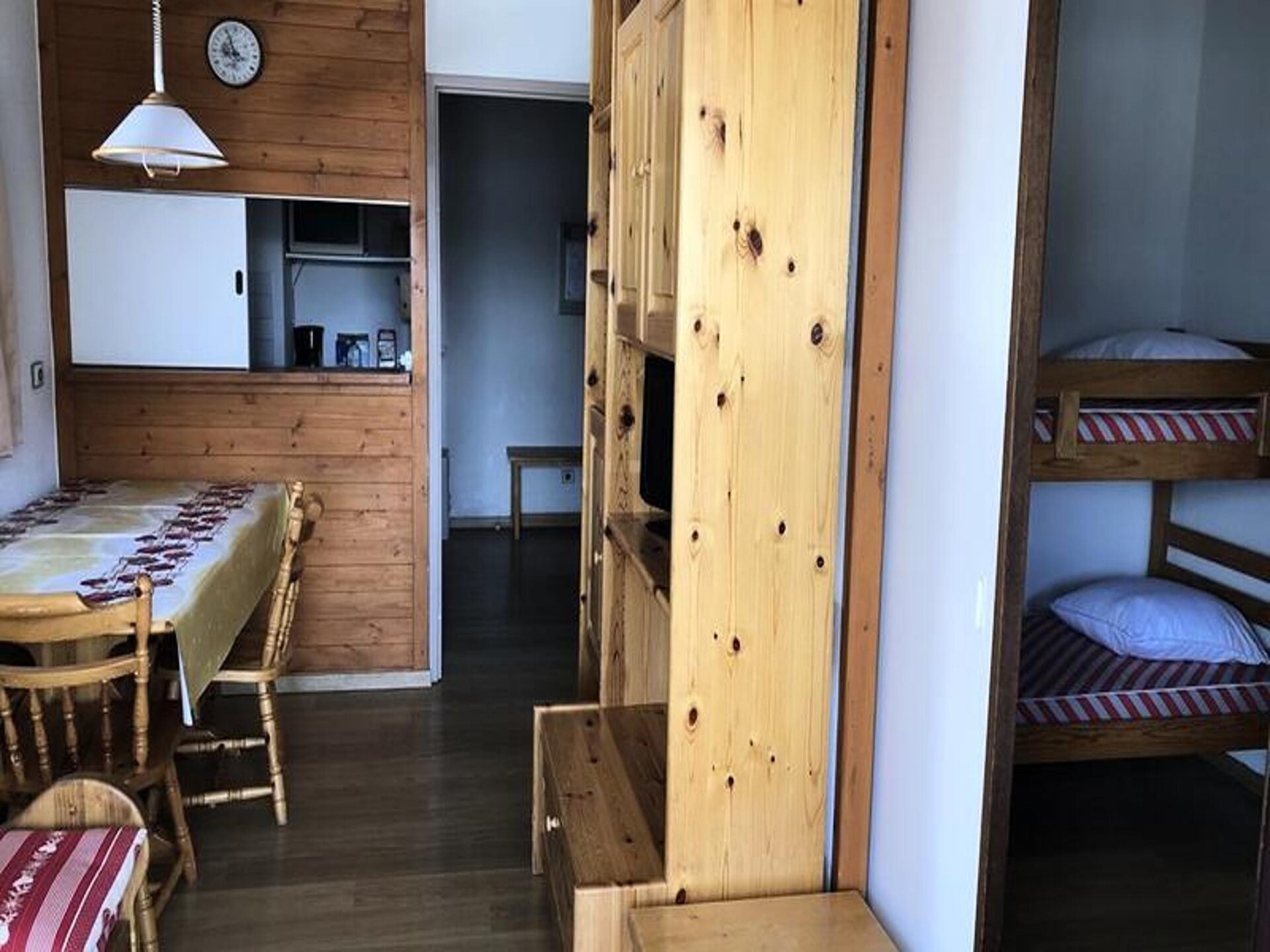 Knus appartement op de eerste verdieping, direct aan de piste in Huez - foto 9