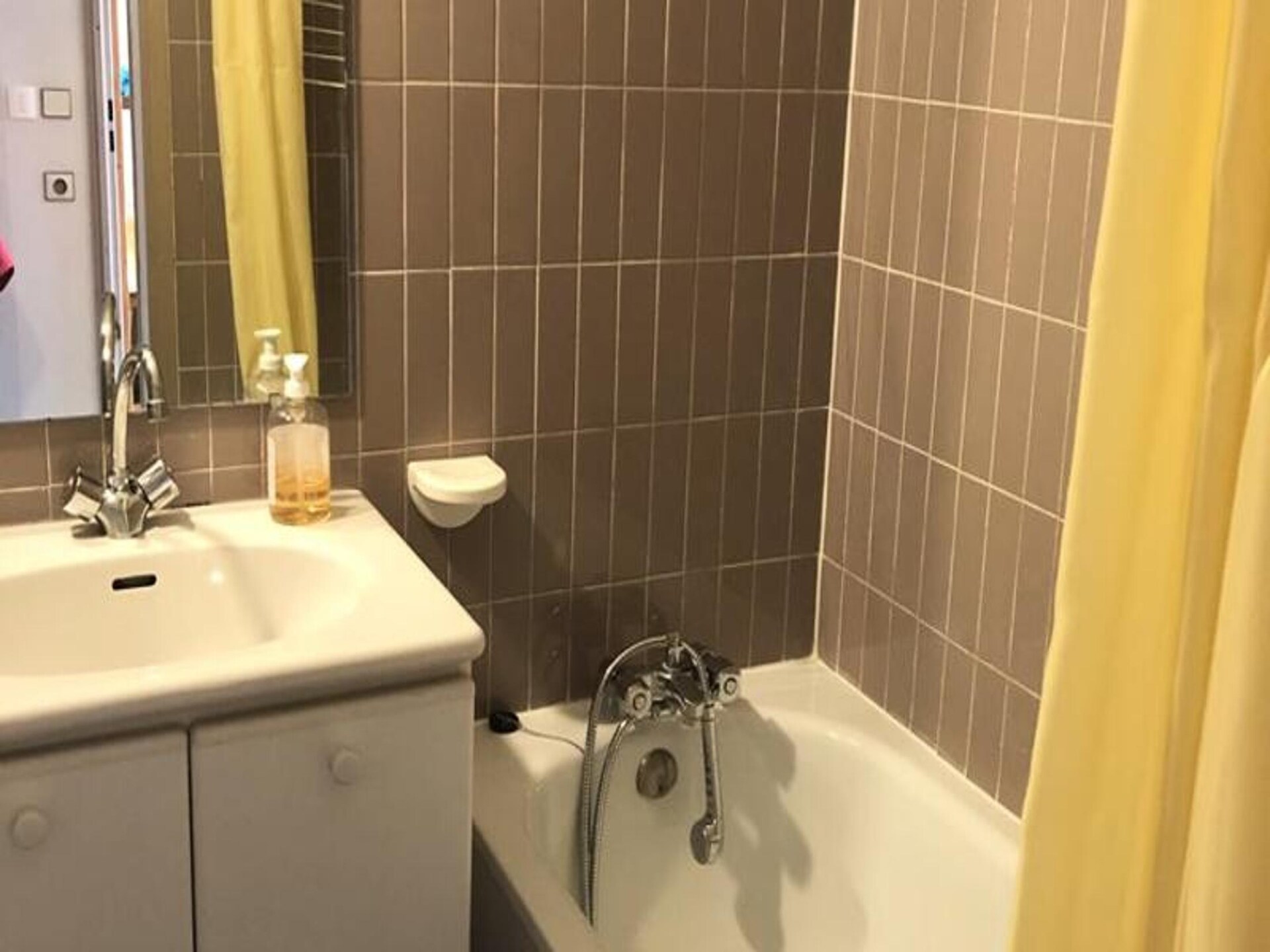 Knus appartement op de eerste verdieping, direct aan de piste in Huez - foto 5