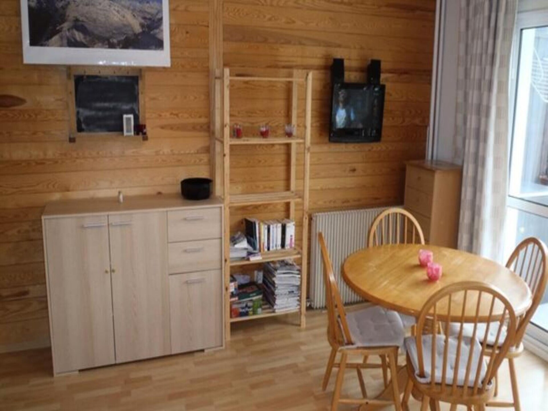 Gezellig ski-appartement in Huez met zuidelijk balkon en skikast - foto 7