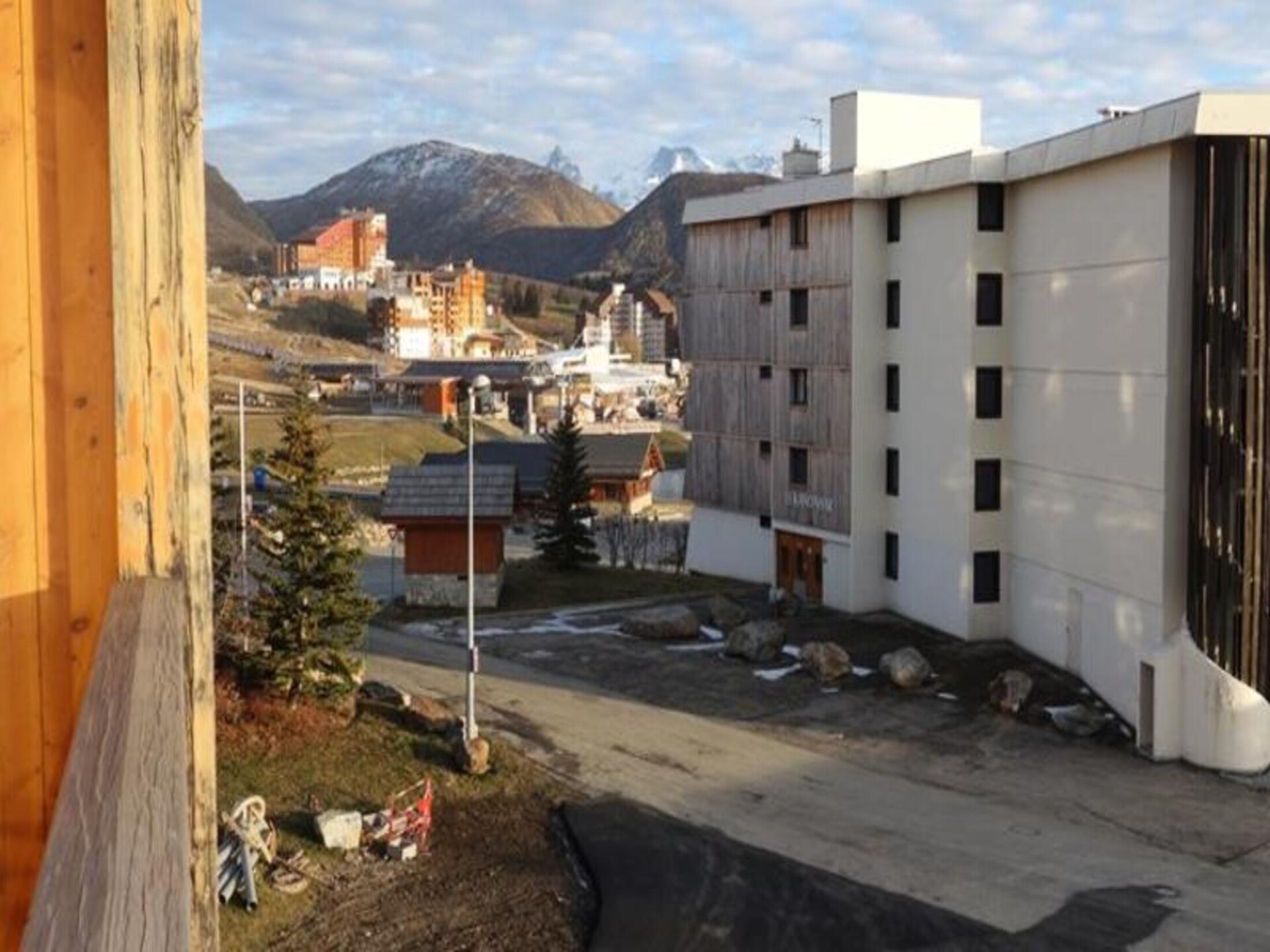 Knus studio-appartement op de piste in Huez met zuidbalkon - foto 9