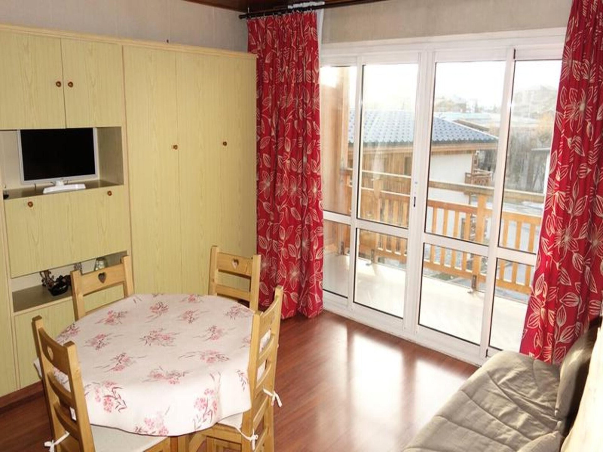 Knus studio-appartement op de piste in Huez met zuidbalkon - foto 19