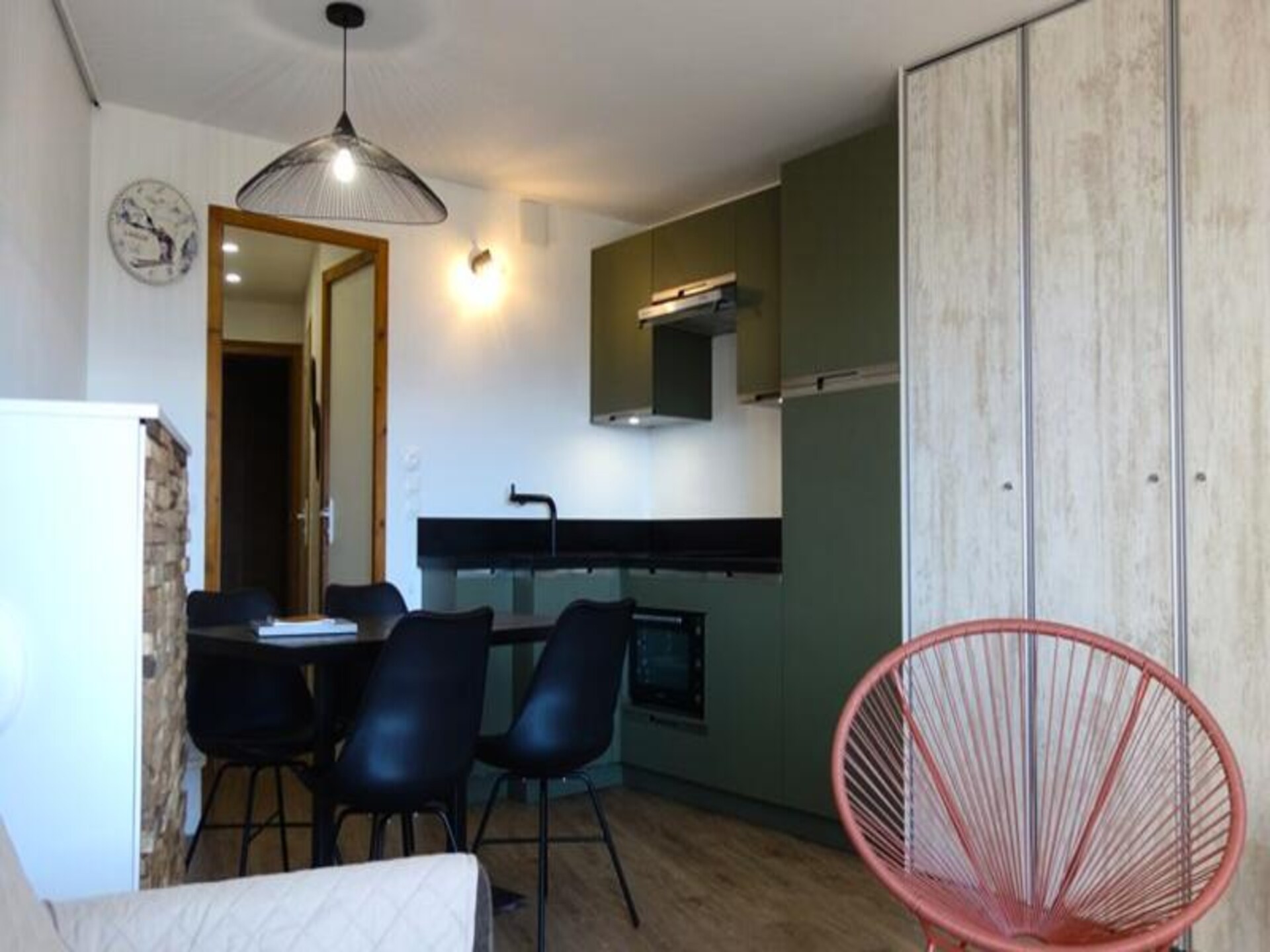 Knus appartement op de pistes in Huez met zuidbalkon - foto 6