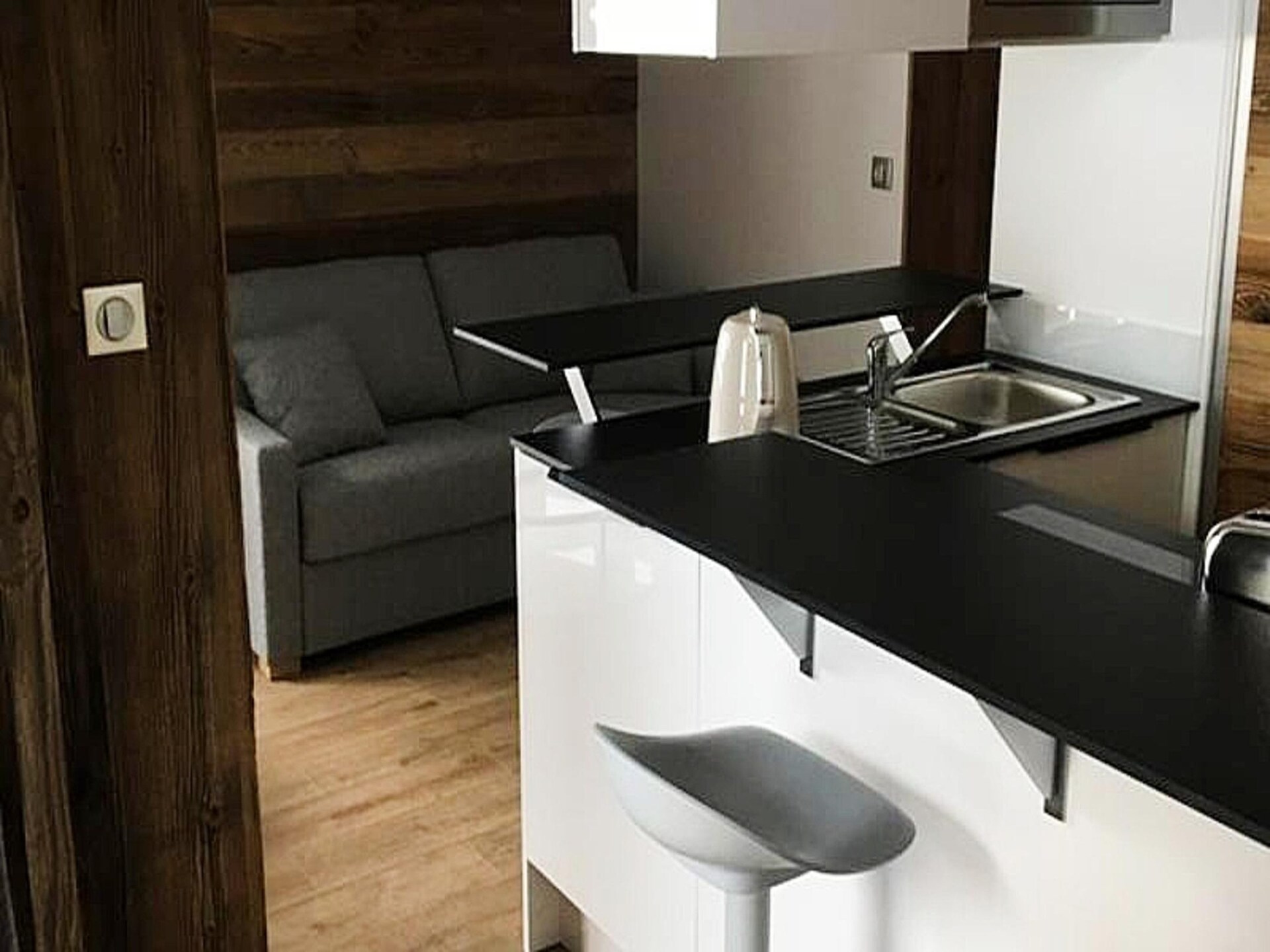 Ski-in appartement Résidence Taburle: 4p, bovenaan station Huez, direct aan piste - foto 3