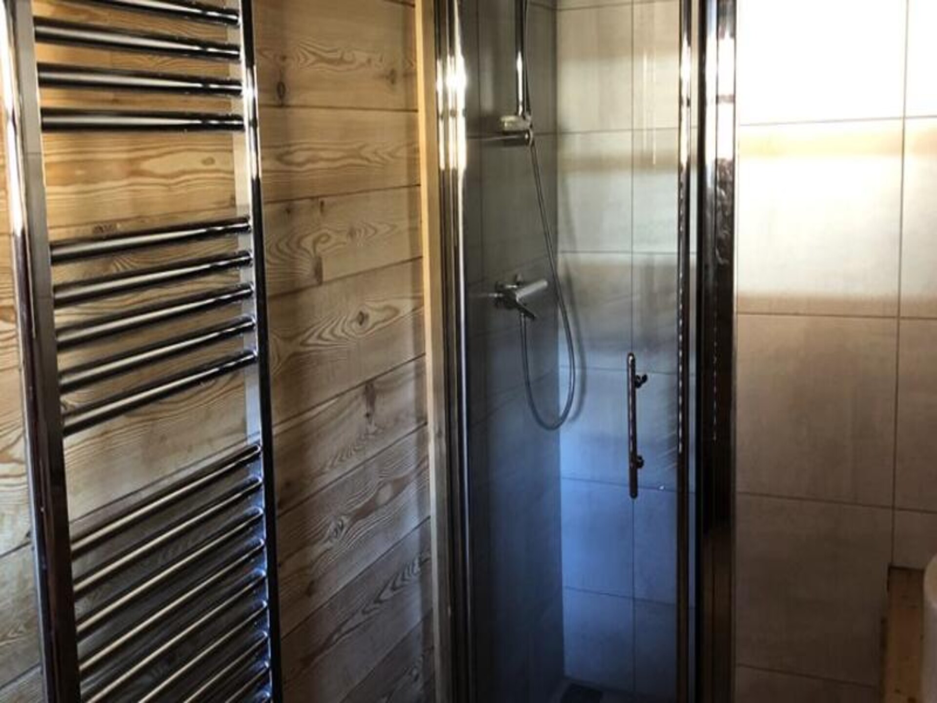 Groot chalet voor 10 personen aan de voet van de pistes in Huez - foto 16