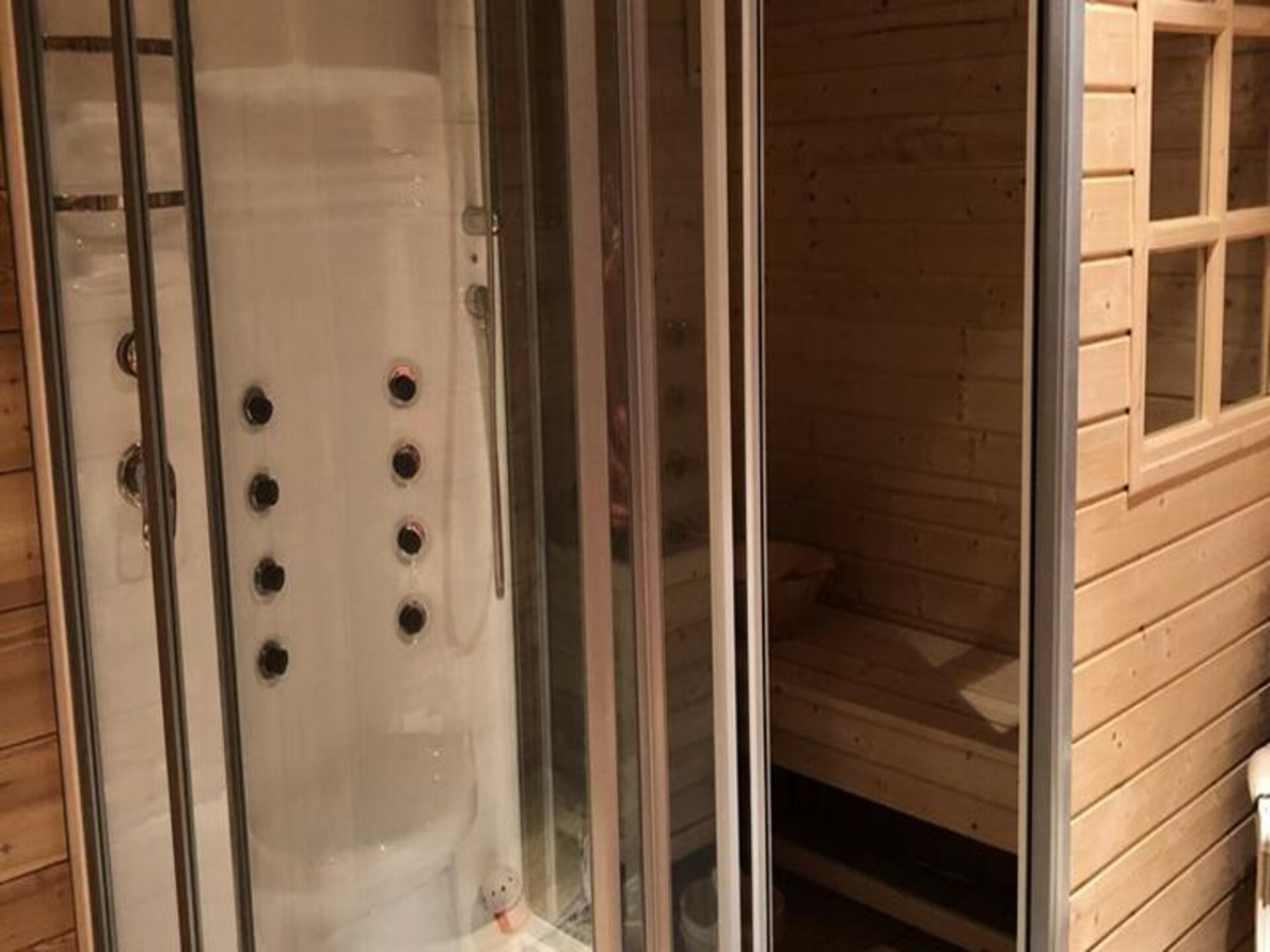 Groot chalet voor 10 personen aan de voet van de pistes in Huez - foto 51