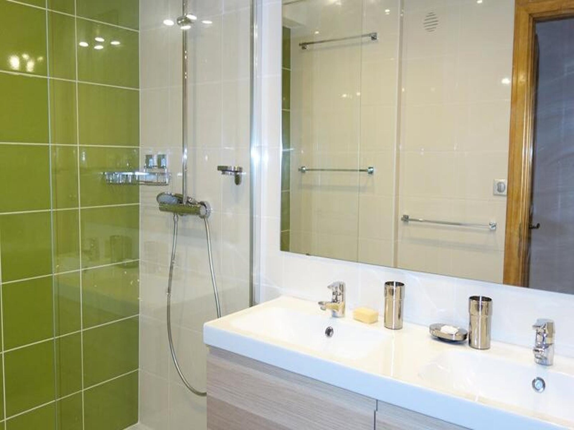 Appartement Résidence Res.de L'alpe: 7-persoons ski-accommodatie in hartje Huez - foto 17