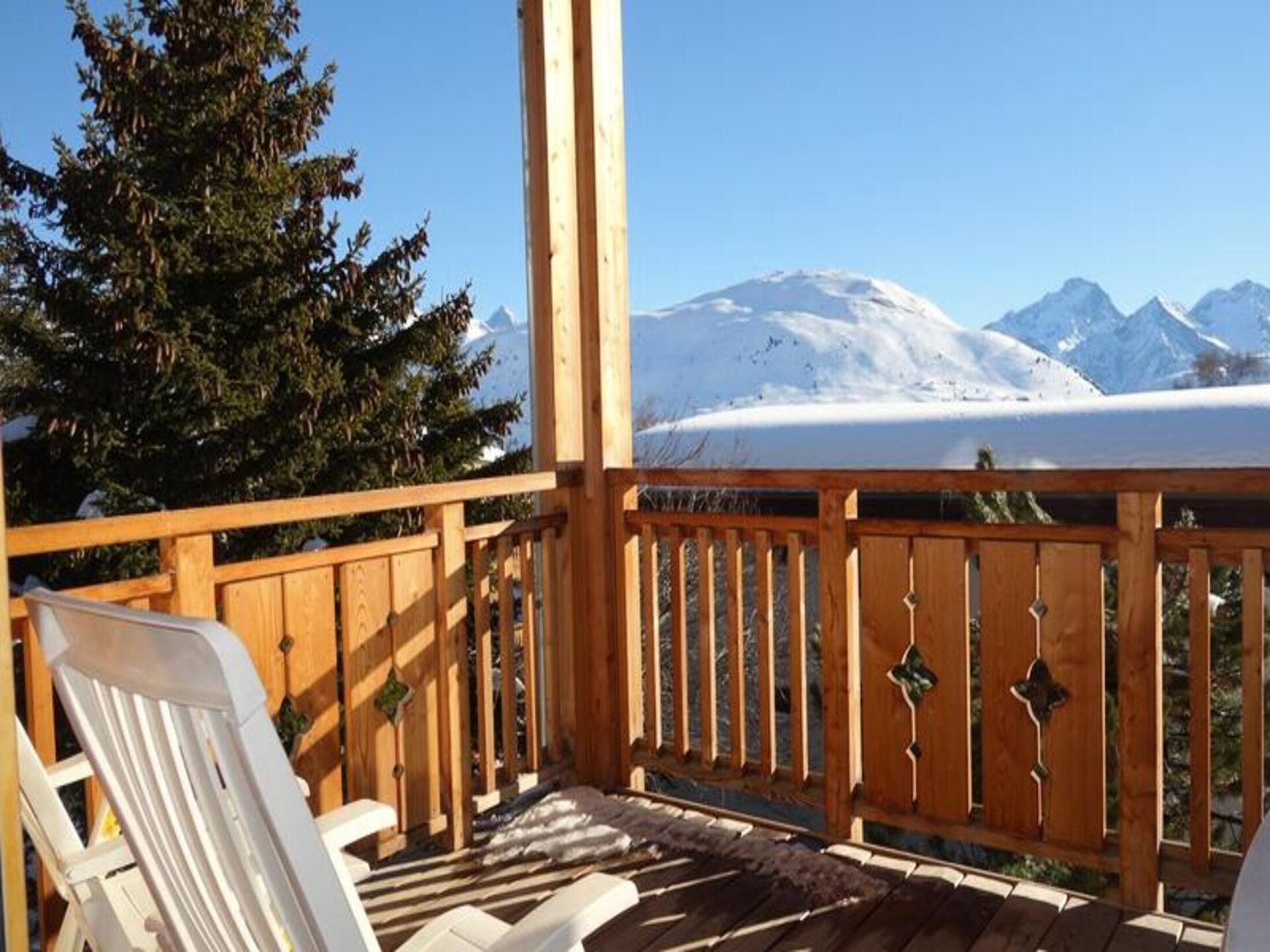 Sfeervol studio-appartement voor 5 personen, direct aan de piste in Huez - foto 2