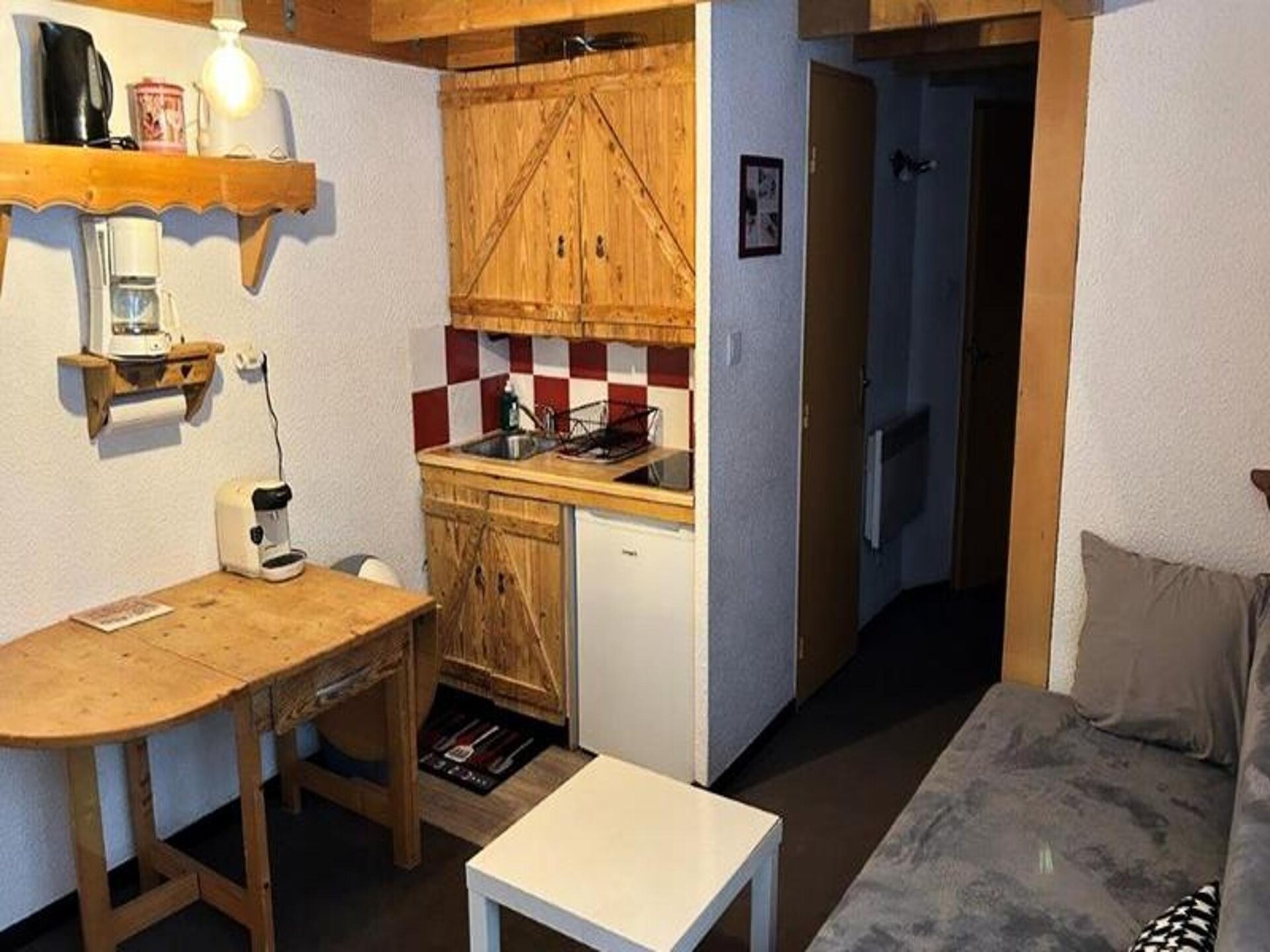 Compacte studio in Huez, 50 meter van de Alpe Express gondel - foto 9
