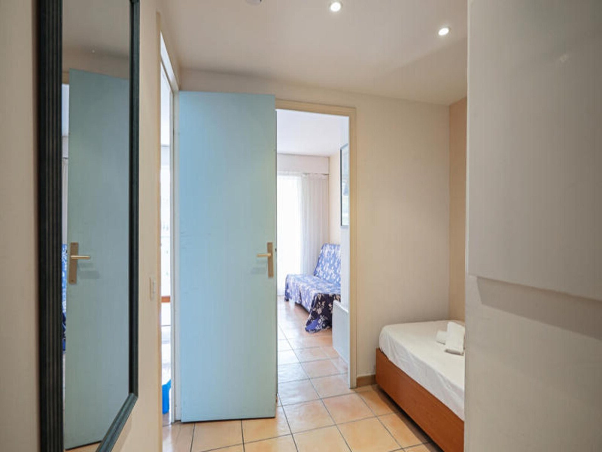 Licht appartement op 50m van het strand in Menton, voor 5 personen - foto 26
