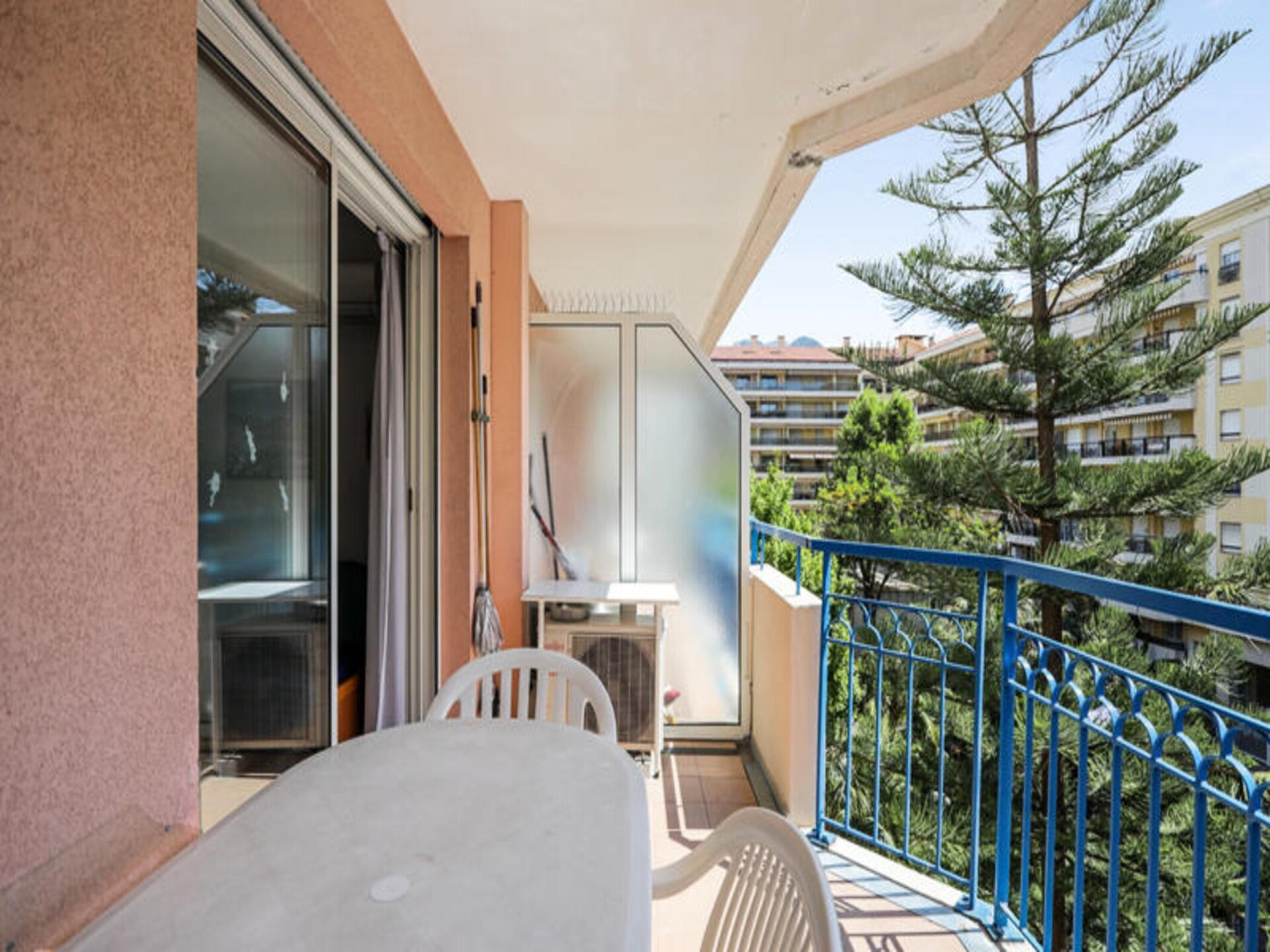 Licht appartement op 50m van het strand in Menton, voor 5 personen - foto 32