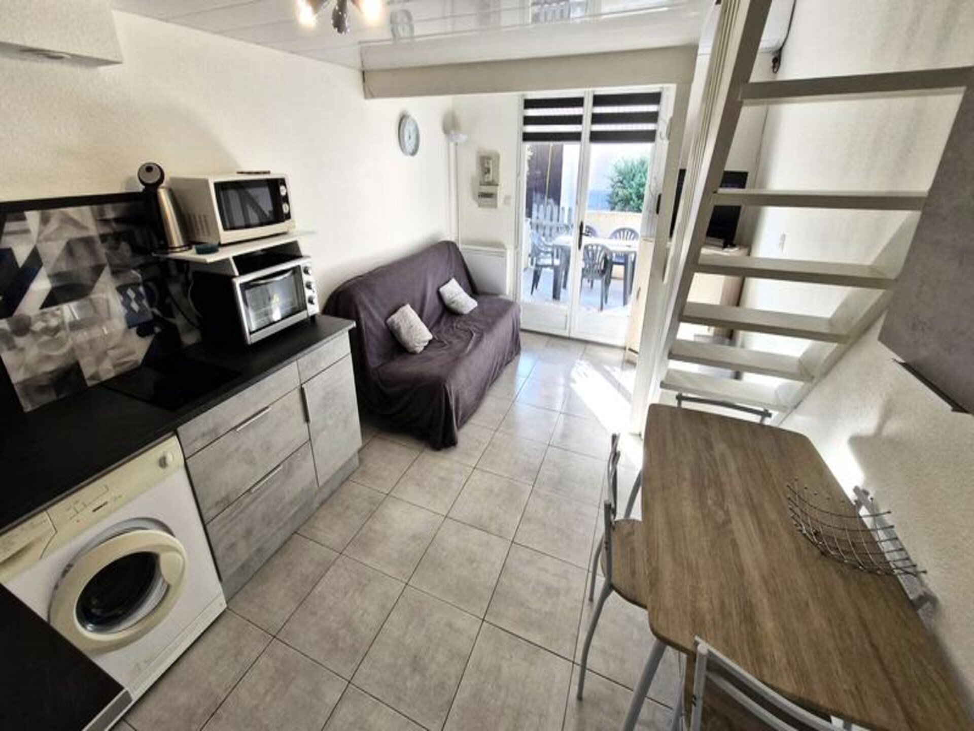 Knusse studio-maisonnette op 50m van het meer in Leucate - foto 8
