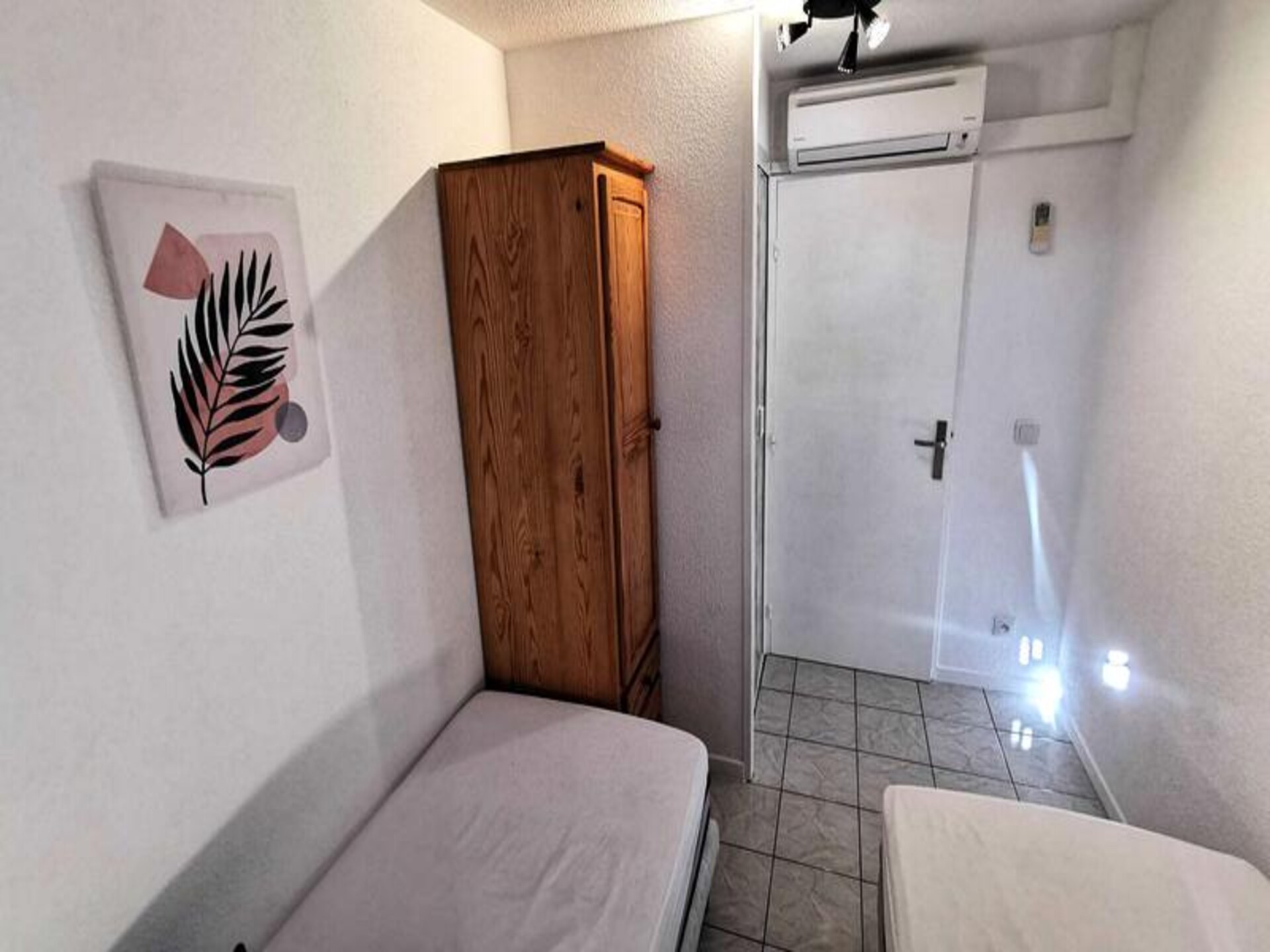 Licht appartement met havenzicht in Leucate, 800m van het strand - foto 16