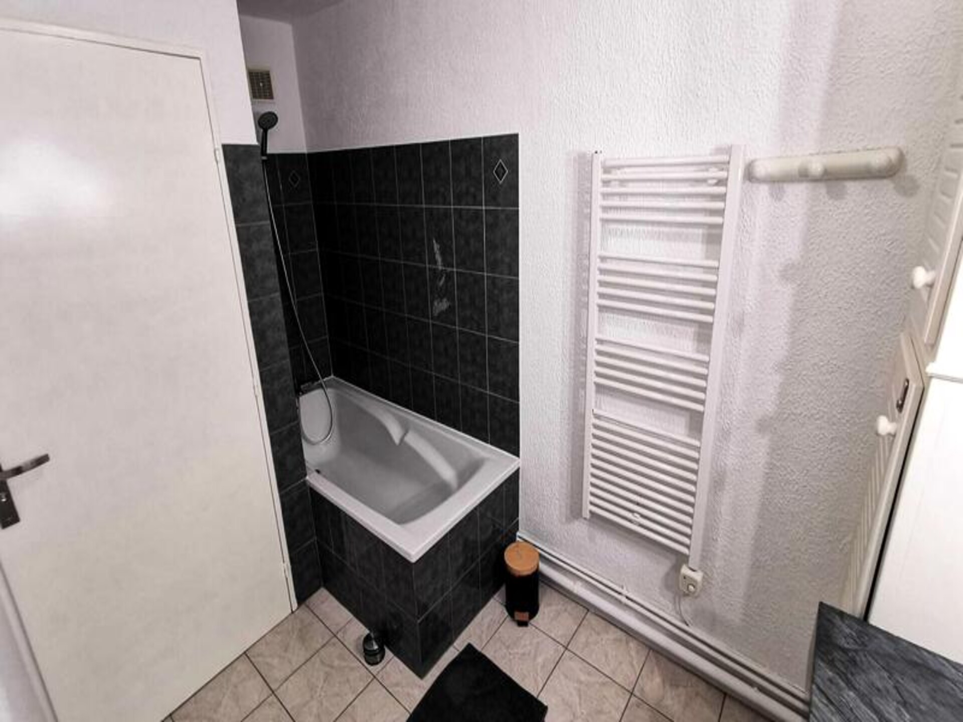 Licht appartement met havenzicht in Leucate, 800m van het strand - foto 18