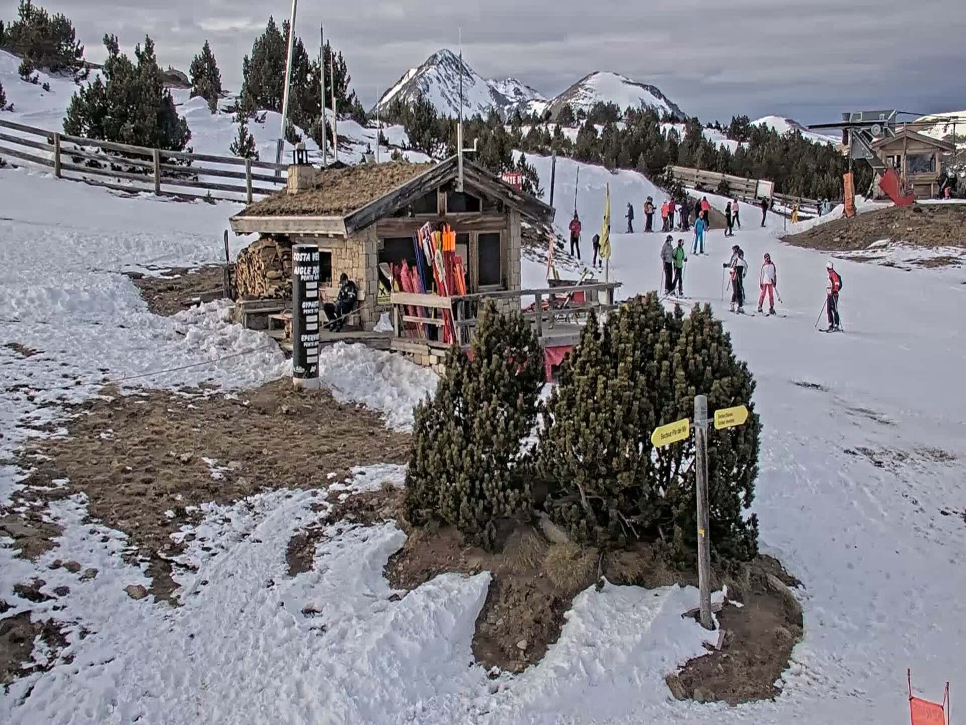 Knus appartement aan de voet van de pistes in Les Angles met terras - foto 15
