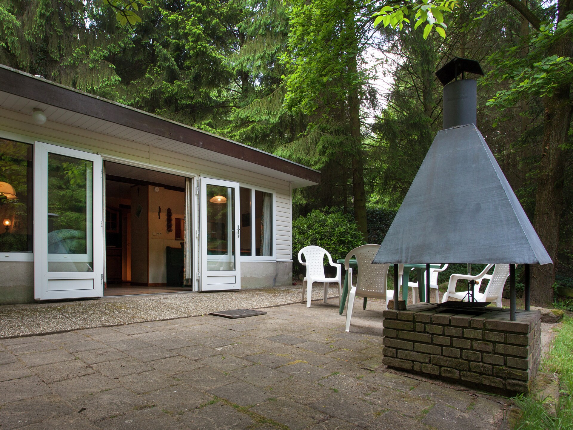 4-persoons chalet met omheinde tuin in Lanklaar - foto 5