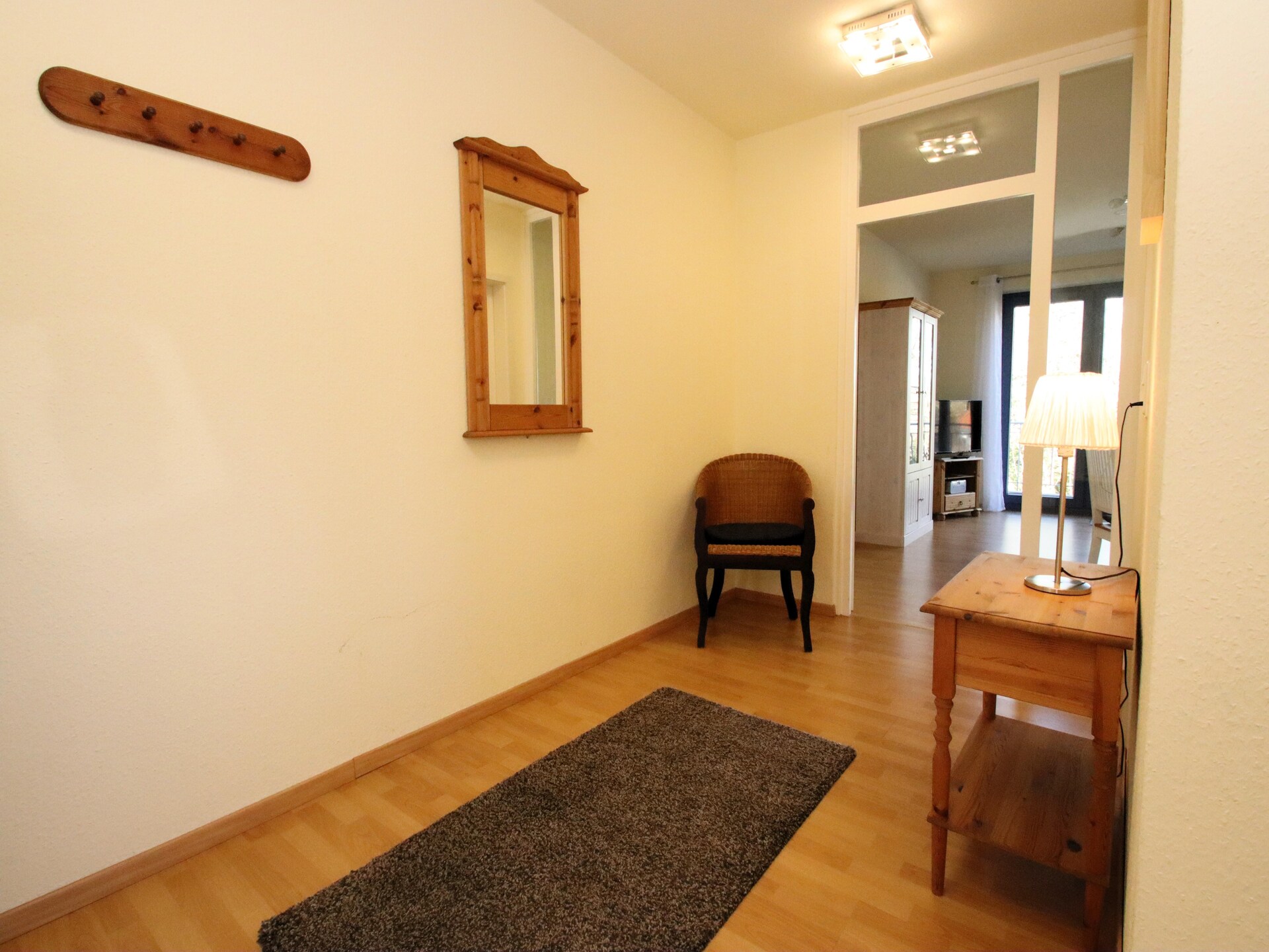 Op 1,3 km van het strand: comfortabel appartement in Burhave - foto 11