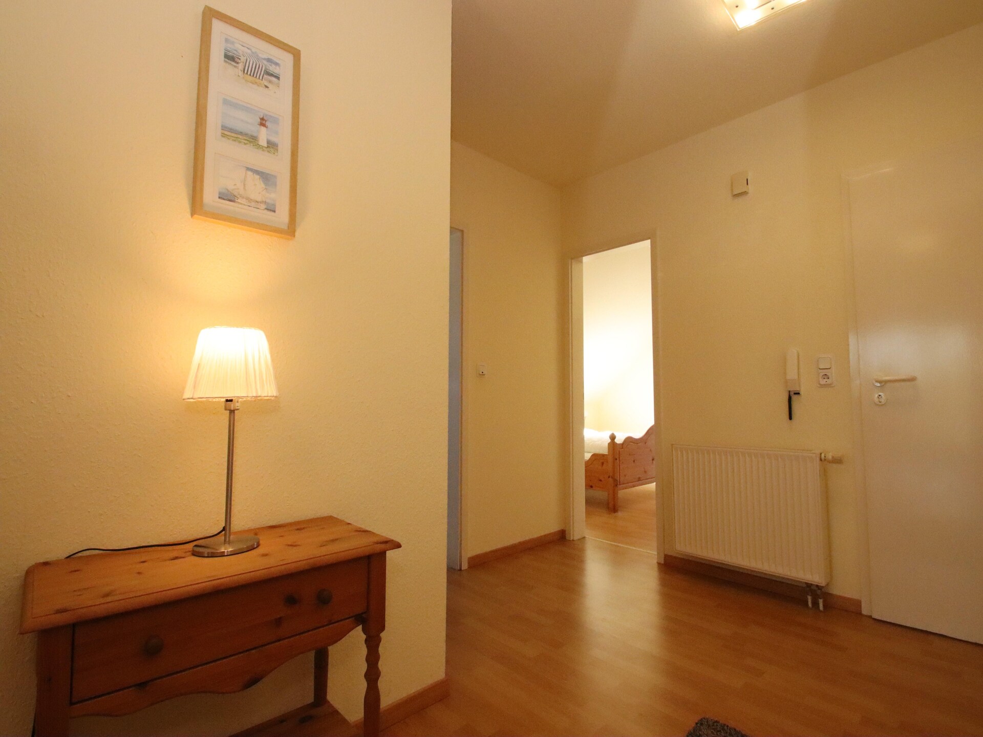 Op 1,3 km van het strand: comfortabel appartement in Burhave - foto 10