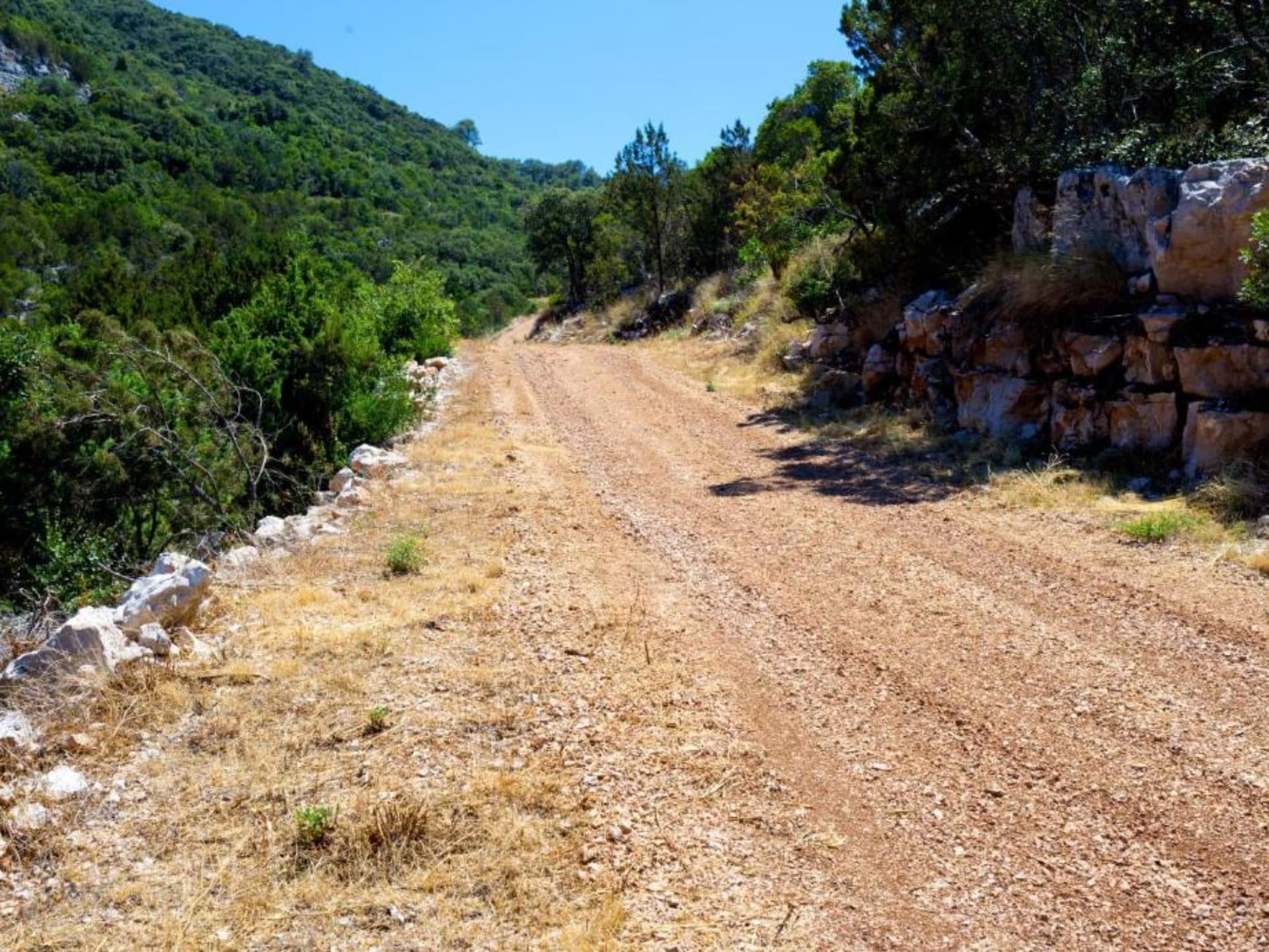 Vakantiehuis Jadranko: Direct aan Zee in Afgelegen Baai op Hvar - foto 35