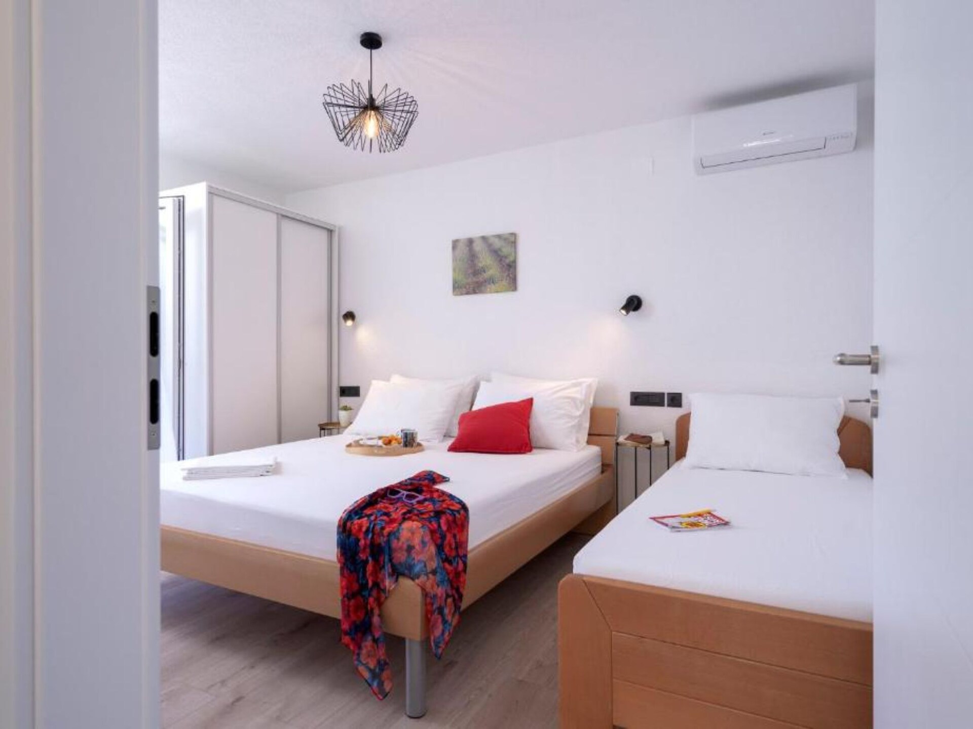 Vakantiehuis Jadranko: Direct aan Zee in Afgelegen Baai op Hvar - foto 16