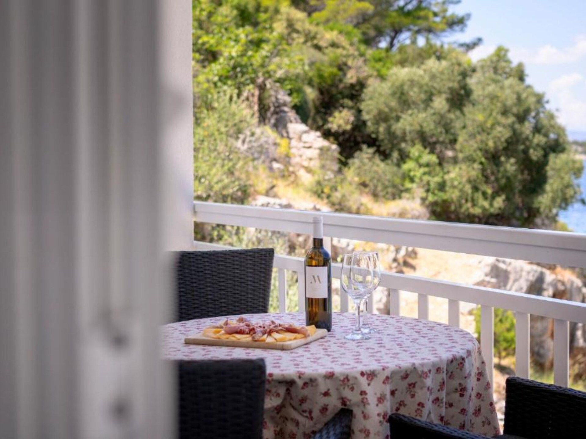 Vakantiehuis Jadranko: Direct aan Zee in Afgelegen Baai op Hvar - foto 25