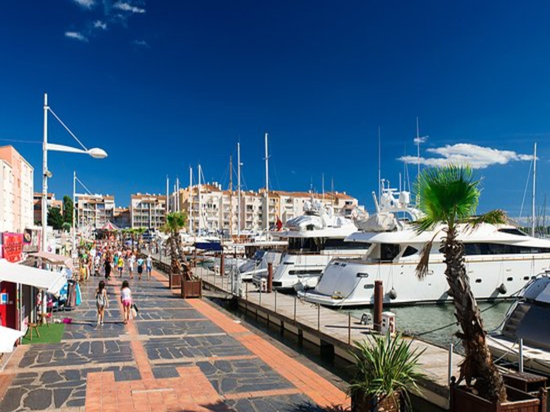 Zonnig familie-appartement met zwembad vlakbij strand Cap d'Agde - foto 9