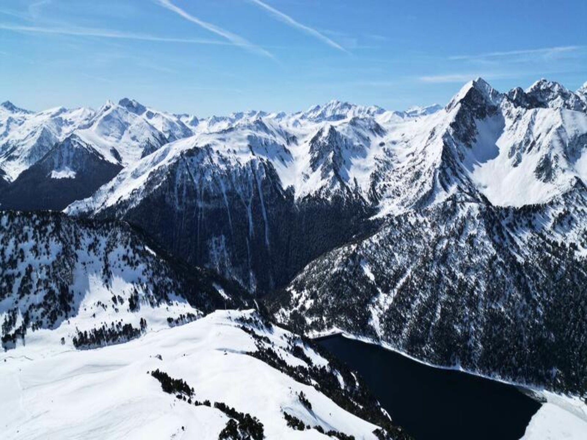 Studio aan de voet van de pistes in Pla d'Adet met prachtig uitzicht op de Pyreneeën - foto 23
