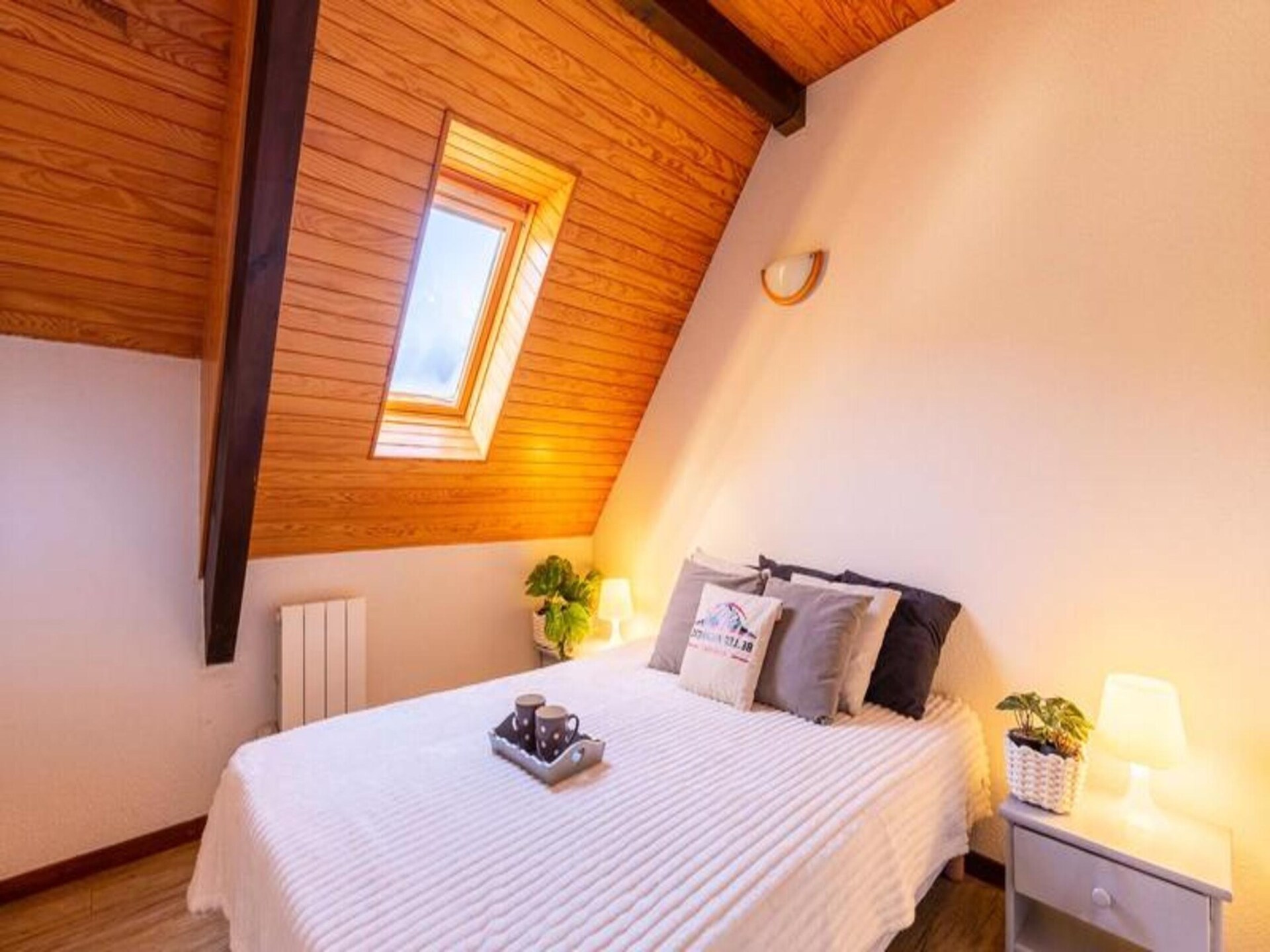Duplex op het zuiden met bergzicht, vlakbij gondel en thermen - foto 7