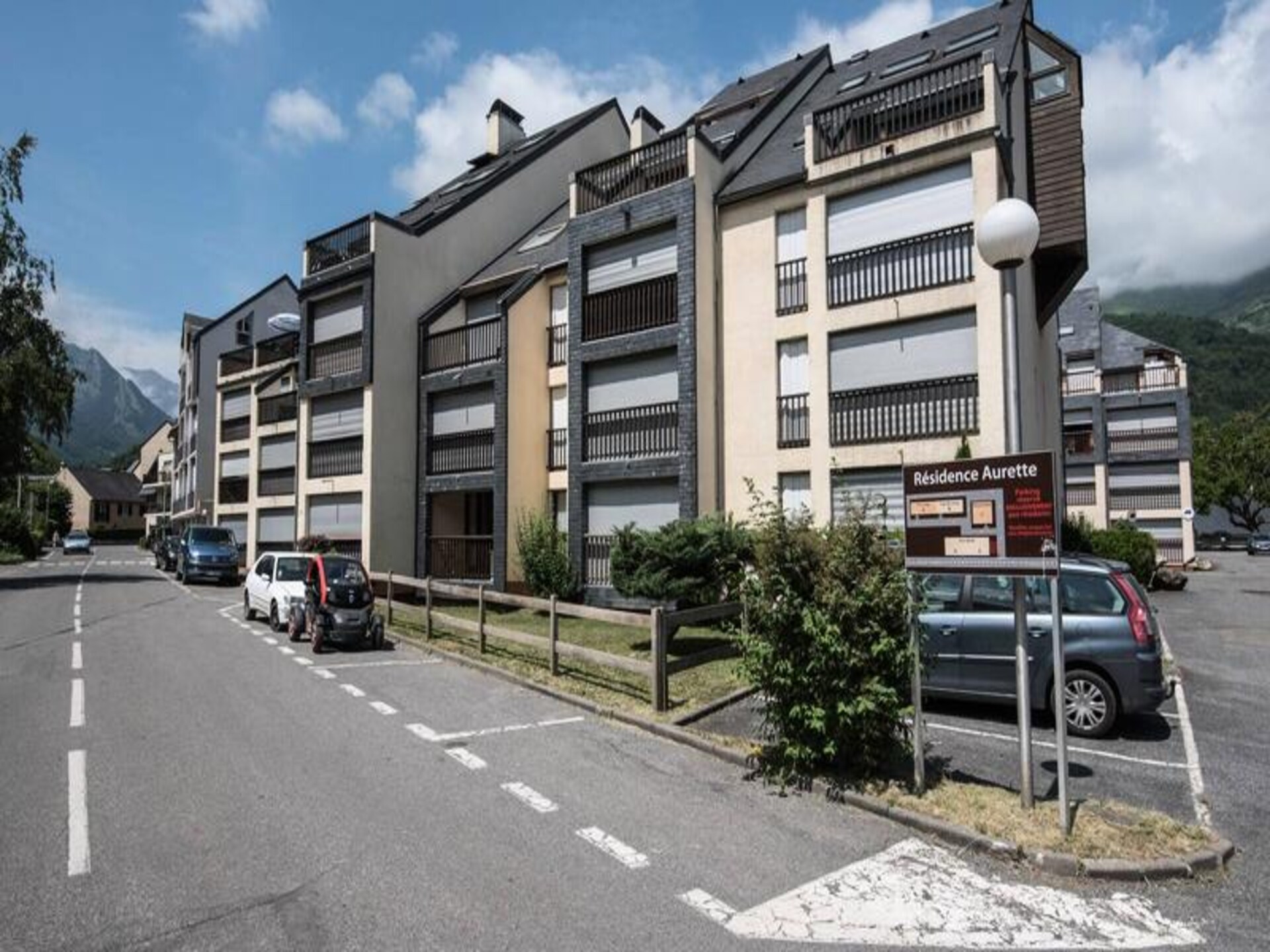 Knus appartement op de begane grond met balkon, vlakbij de lift in Saint-Lary - foto 12
