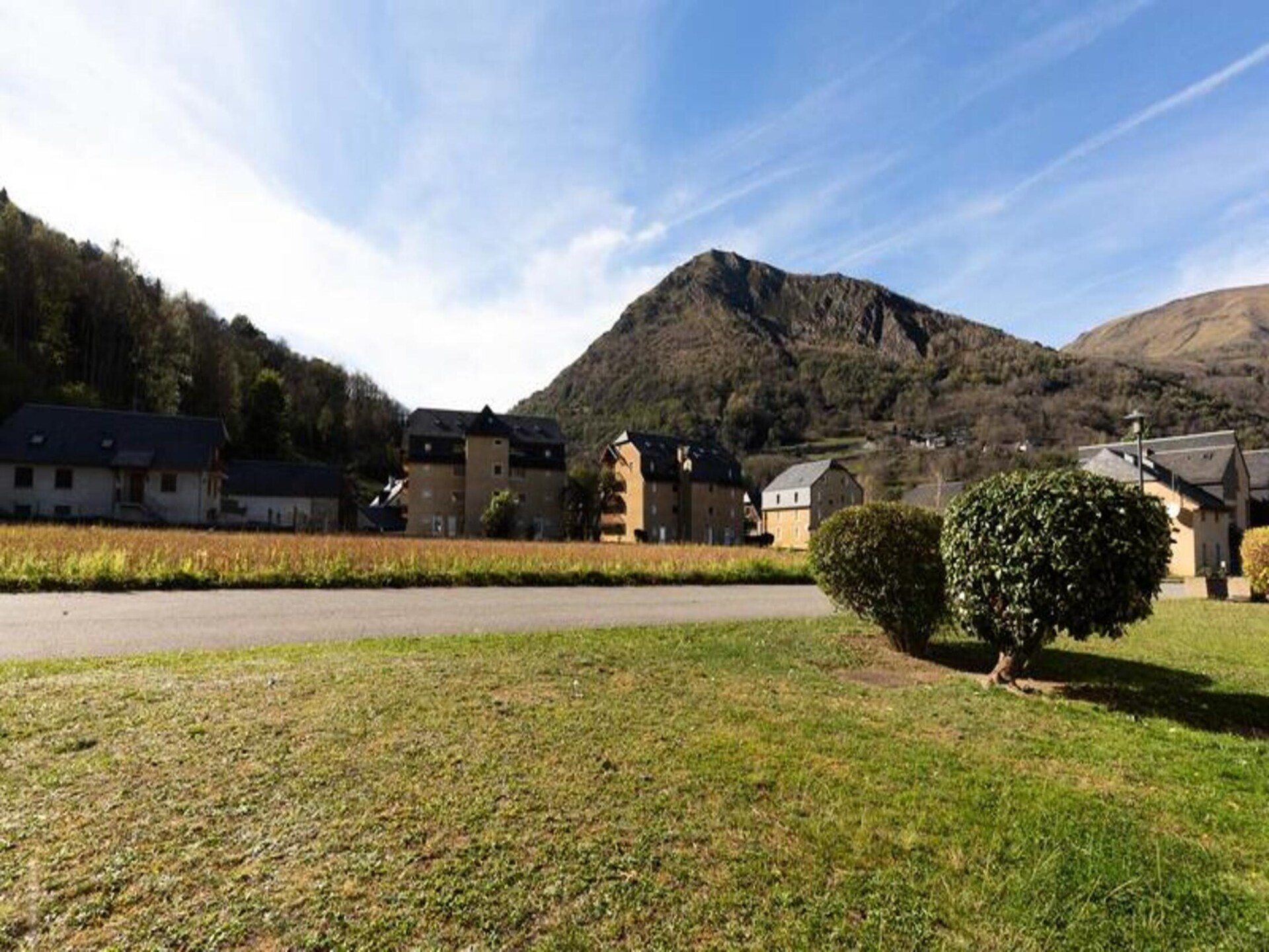 Knus appartement 6p met tuin en Pyreneeënzicht in Saint Lary - foto 19