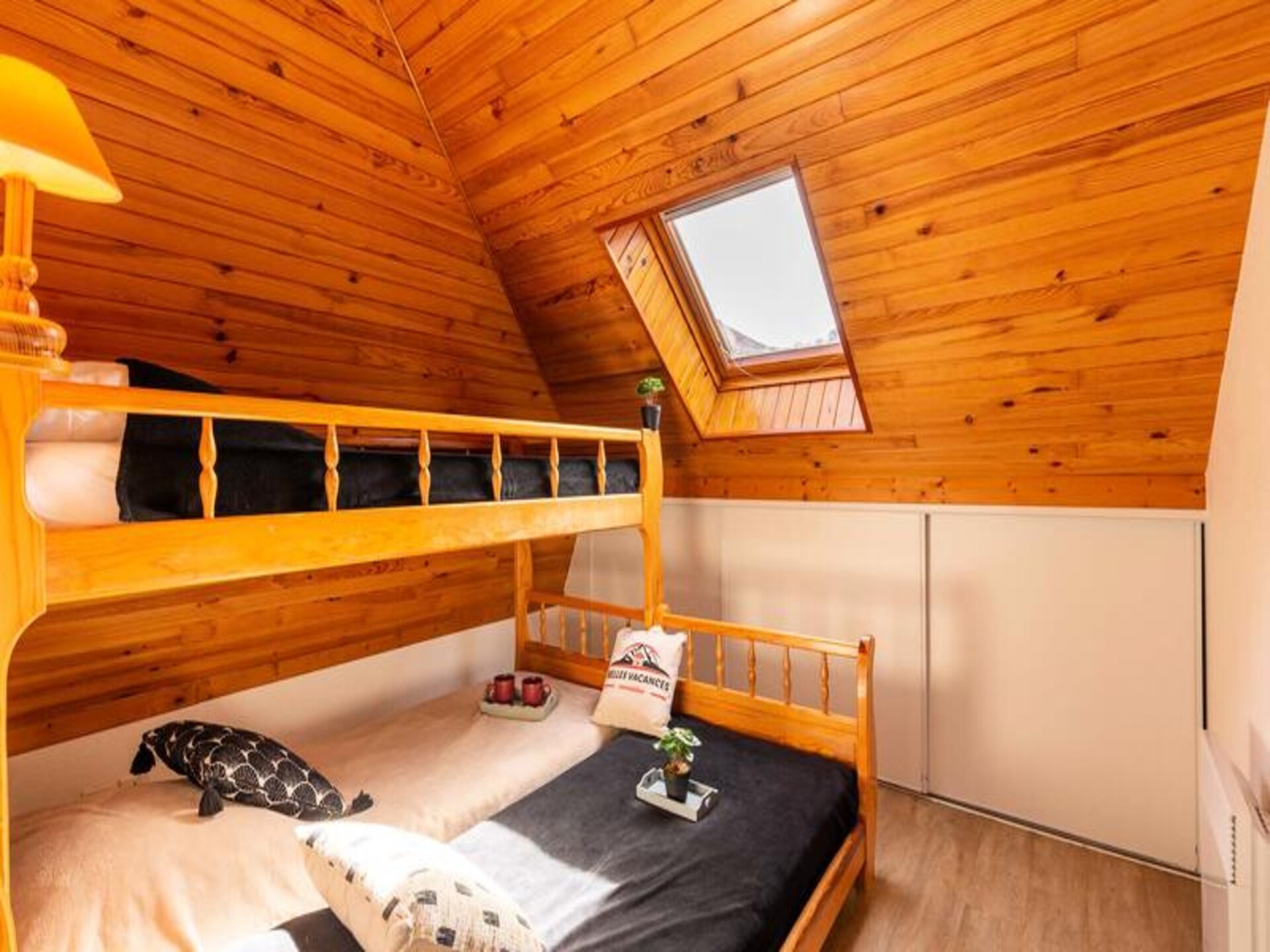 Ruim duplex appartement voor 9 personen bij de thermen van Saint-Lary - foto 9
