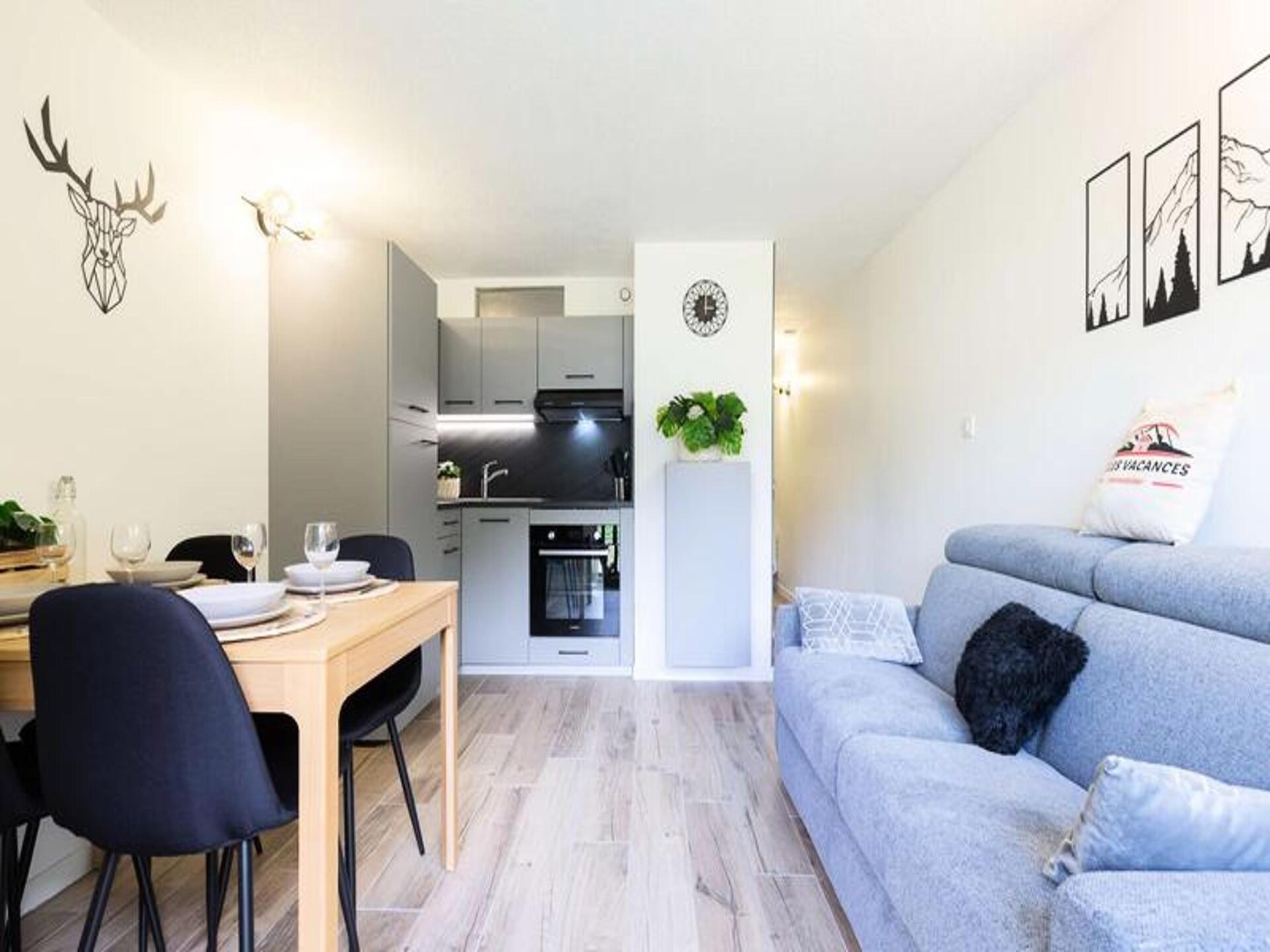 Zonnig appartement op 1e verdieping met panoramisch uitzicht op de Pyreneeën - foto 8