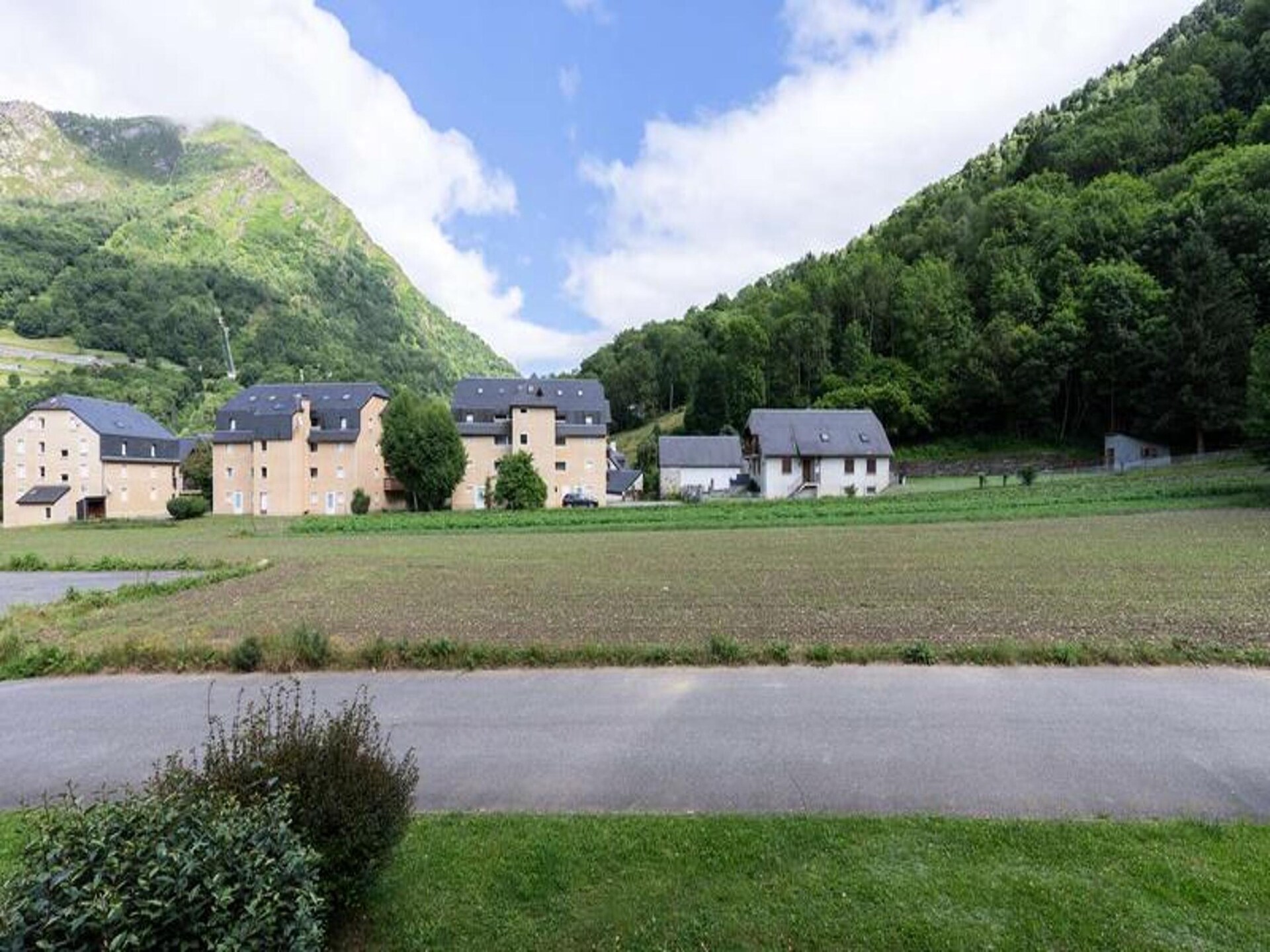 Zonnig appartement op 1e verdieping met panoramisch uitzicht op de Pyreneeën - foto 21