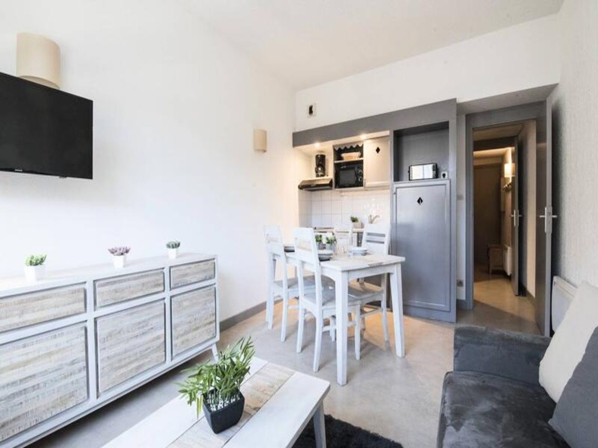 Knus gerenoveerd appartement voor 4 nabij thermen en kabelbaan - foto 1