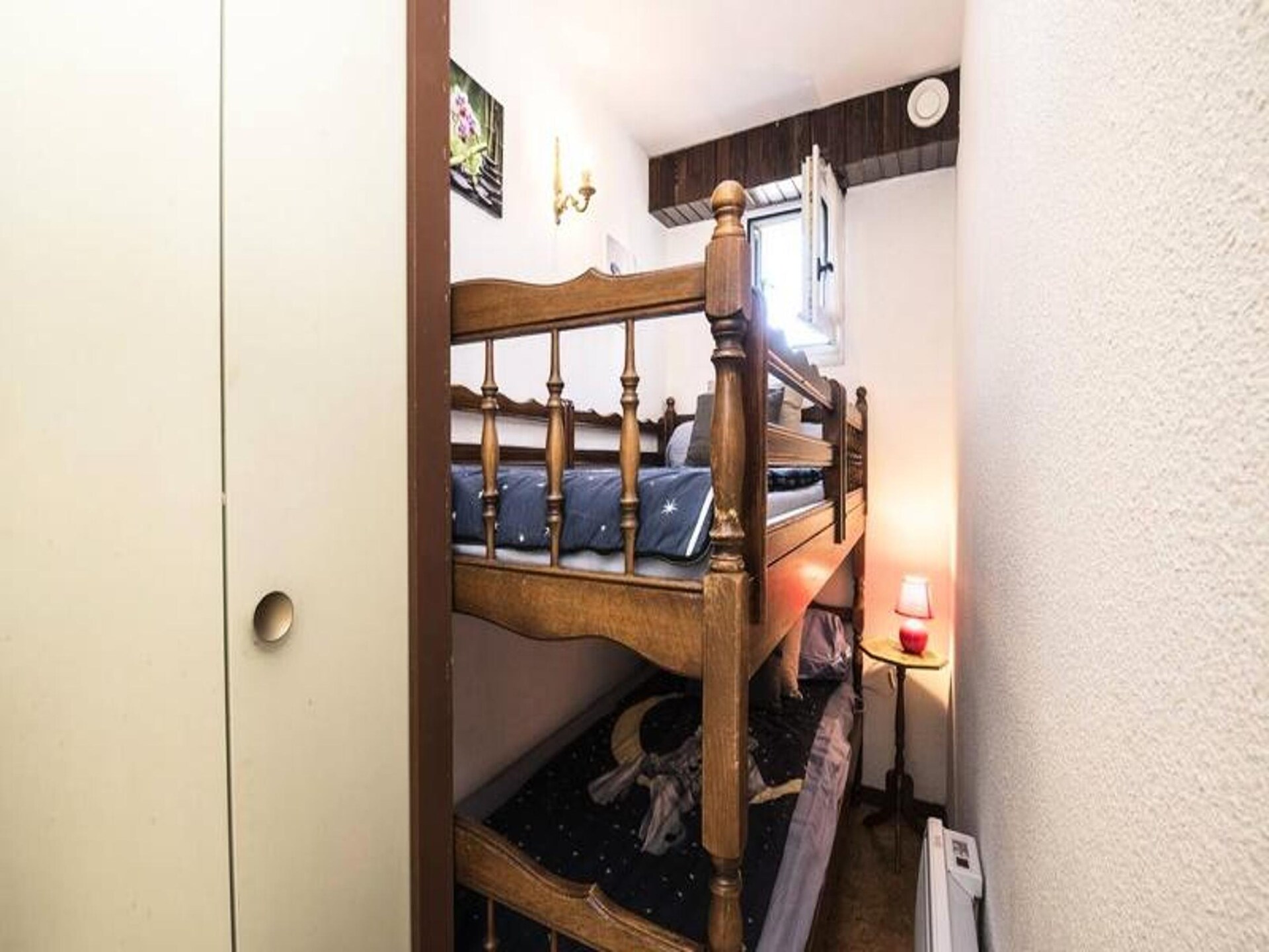 Knus appartement op 1e verdieping met balkon, vlakbij centrum Saint-Lary - foto 15