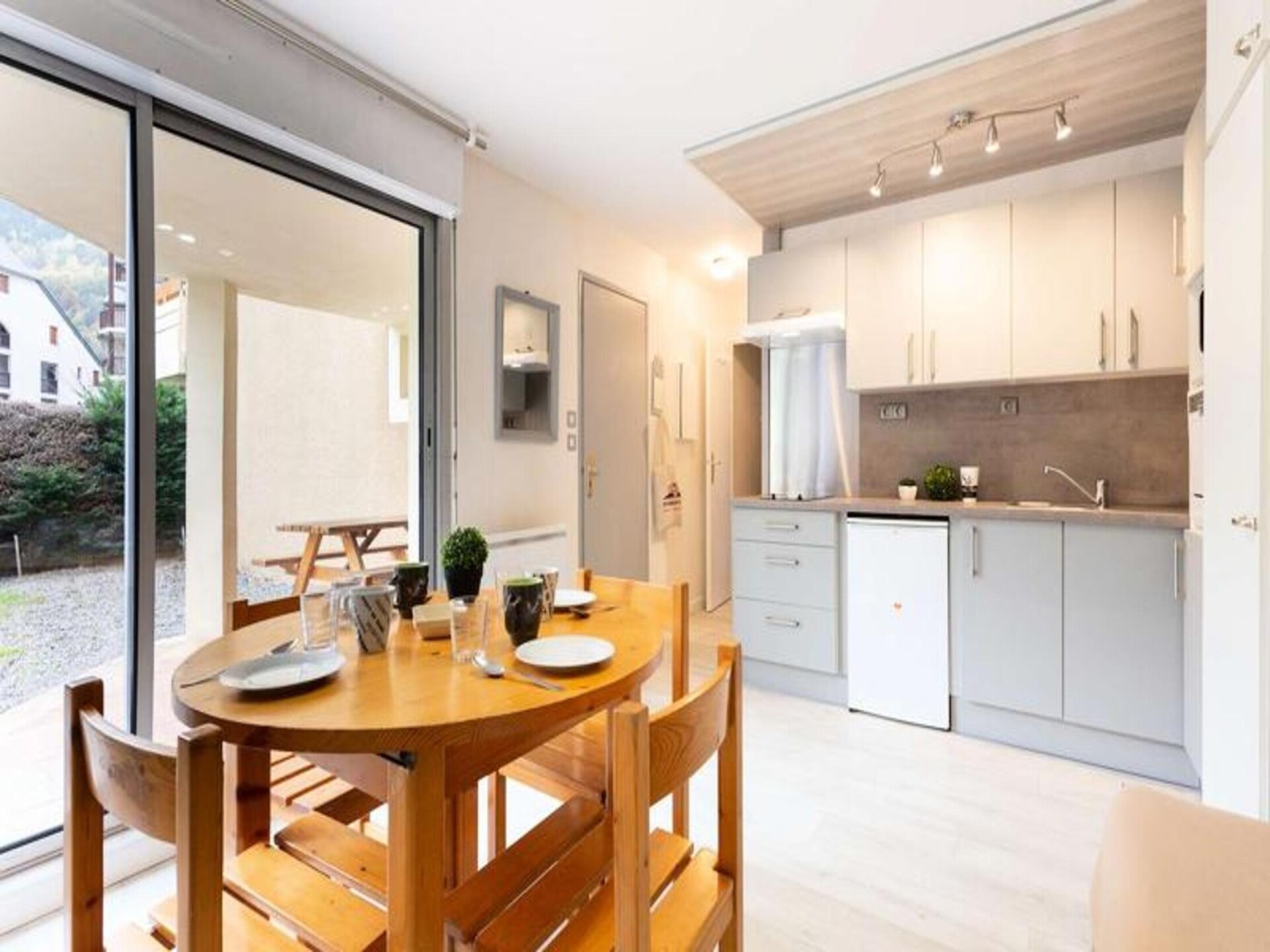 Knus appartement op zuiden met terras, vlakbij thermen en gondel - foto 10