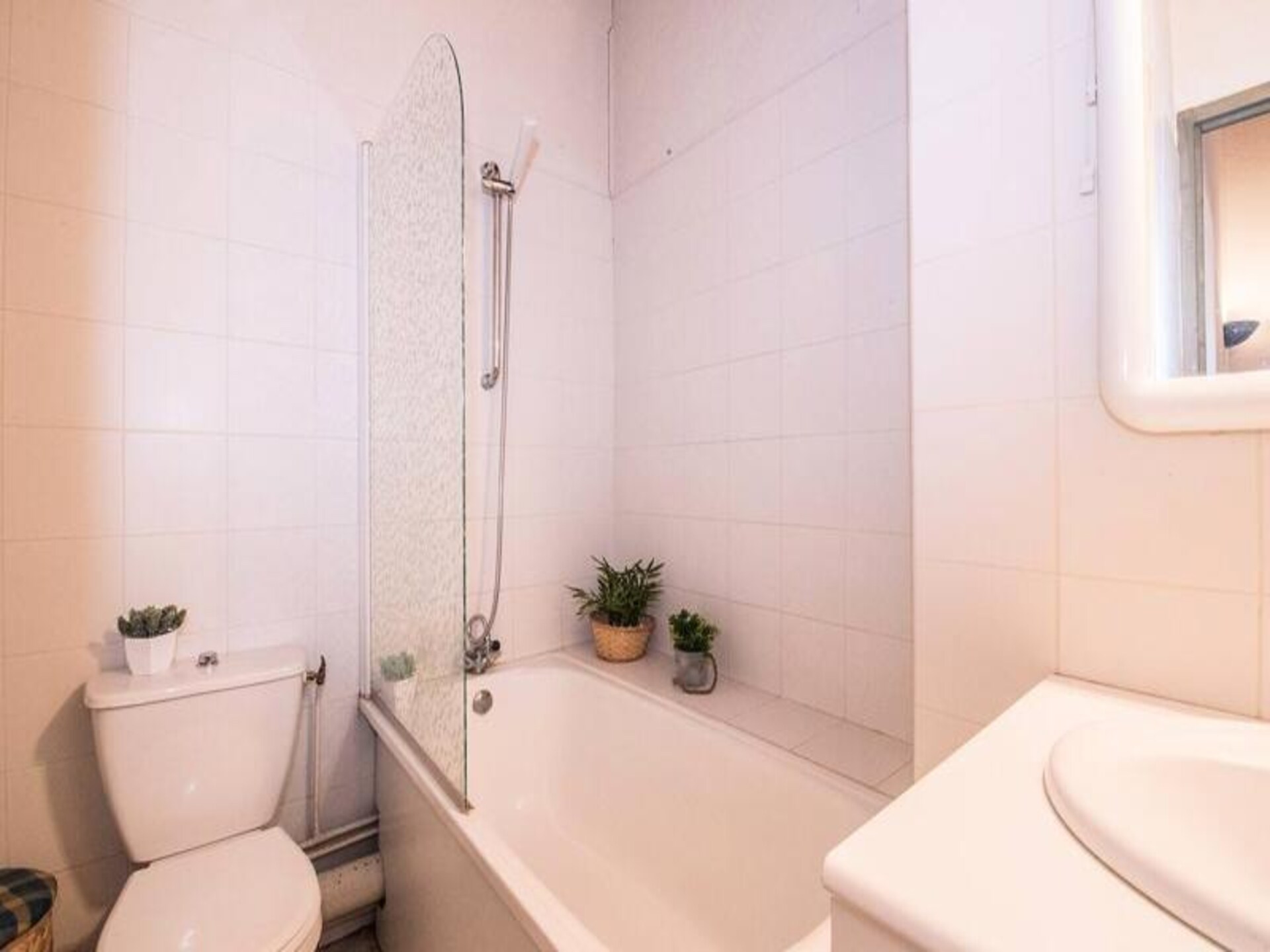 Zonnig appartement op het zuiden met balkon, vlakbij de pistes in St Lary - foto 11