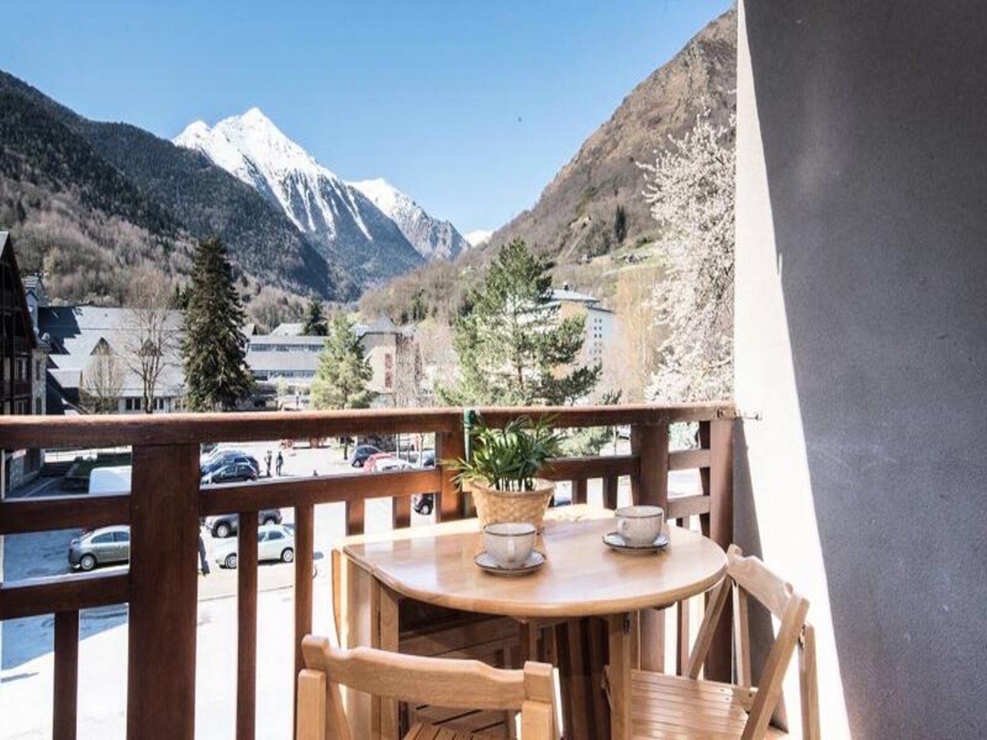 Zonnig appartement op het zuiden met balkon, vlakbij de pistes in St Lary - foto 13